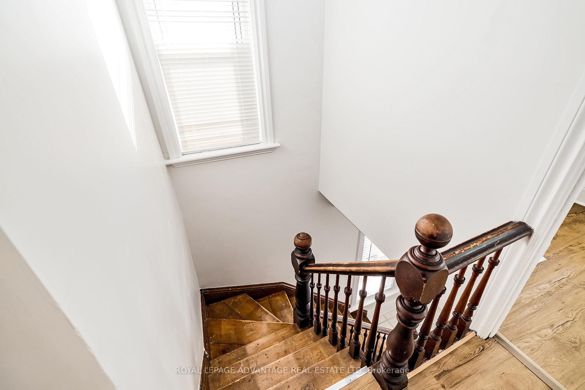 Photo 14 of 33 Kensington Avenue, Smiths Falls — HOMEH