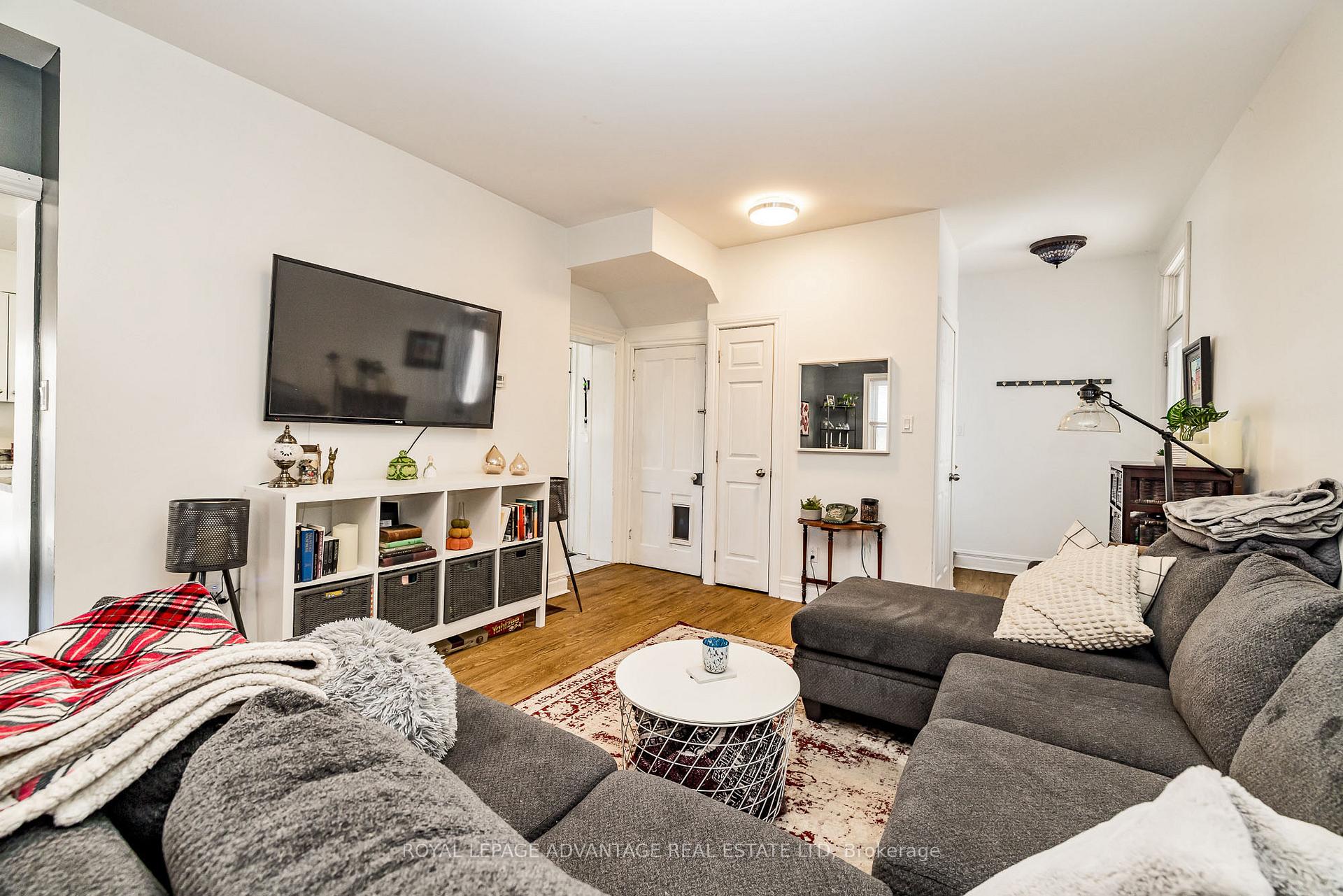 Photo 28 of 33 Kensington Avenue, Smiths Falls — HOMEH