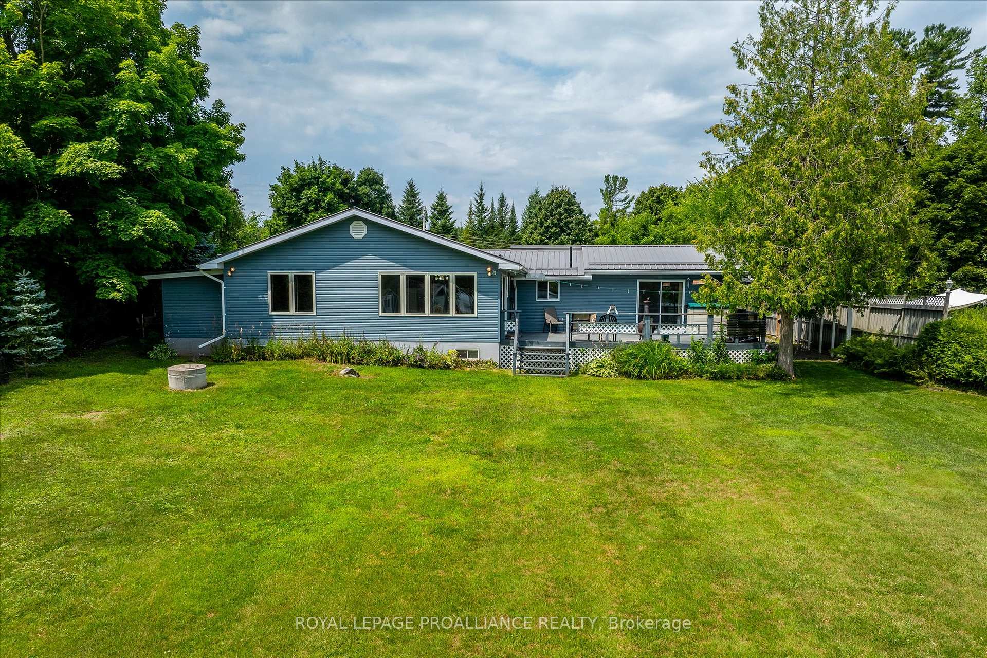 Photo 3 of 1055 Primrose Lane, Selwyn — HOMEH