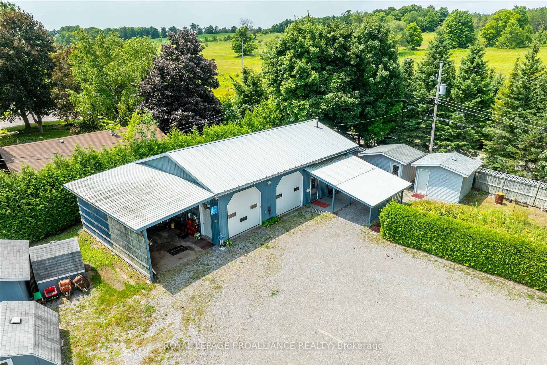 Photo 33 of 1055 Primrose Lane, Selwyn — HOMEH