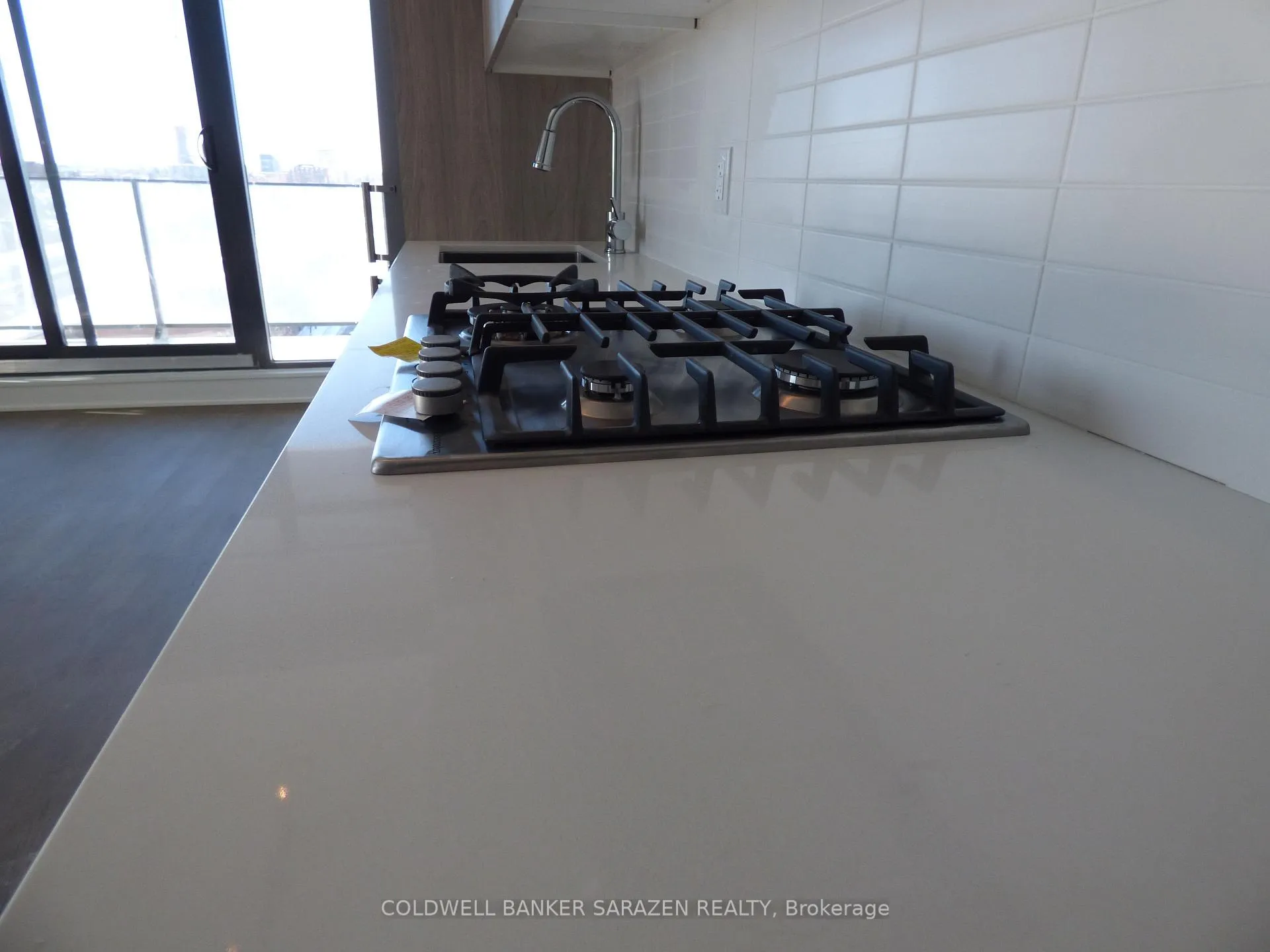Photo 4 of Unit 1005, 203 Catherine Street, Ottawa, Ottawa Centre — HOMEH