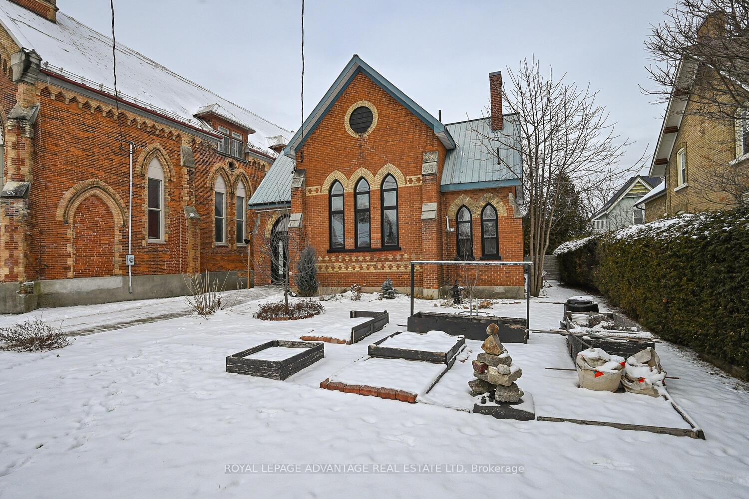 Photo 5 of 42 William Street W, Smiths Falls — HOMEH