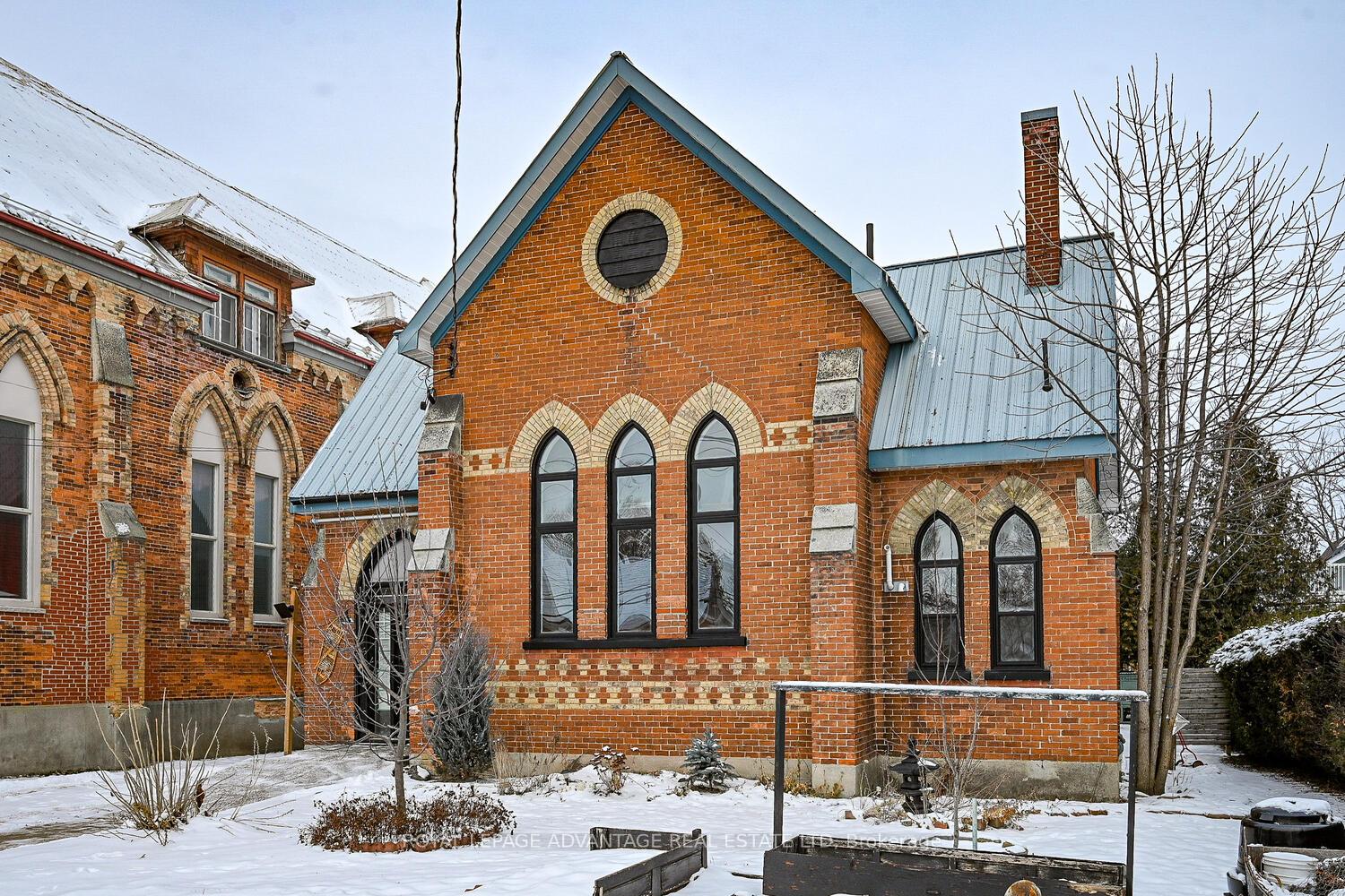 Photo 6 of 42 William Street W, Smiths Falls — HOMEH