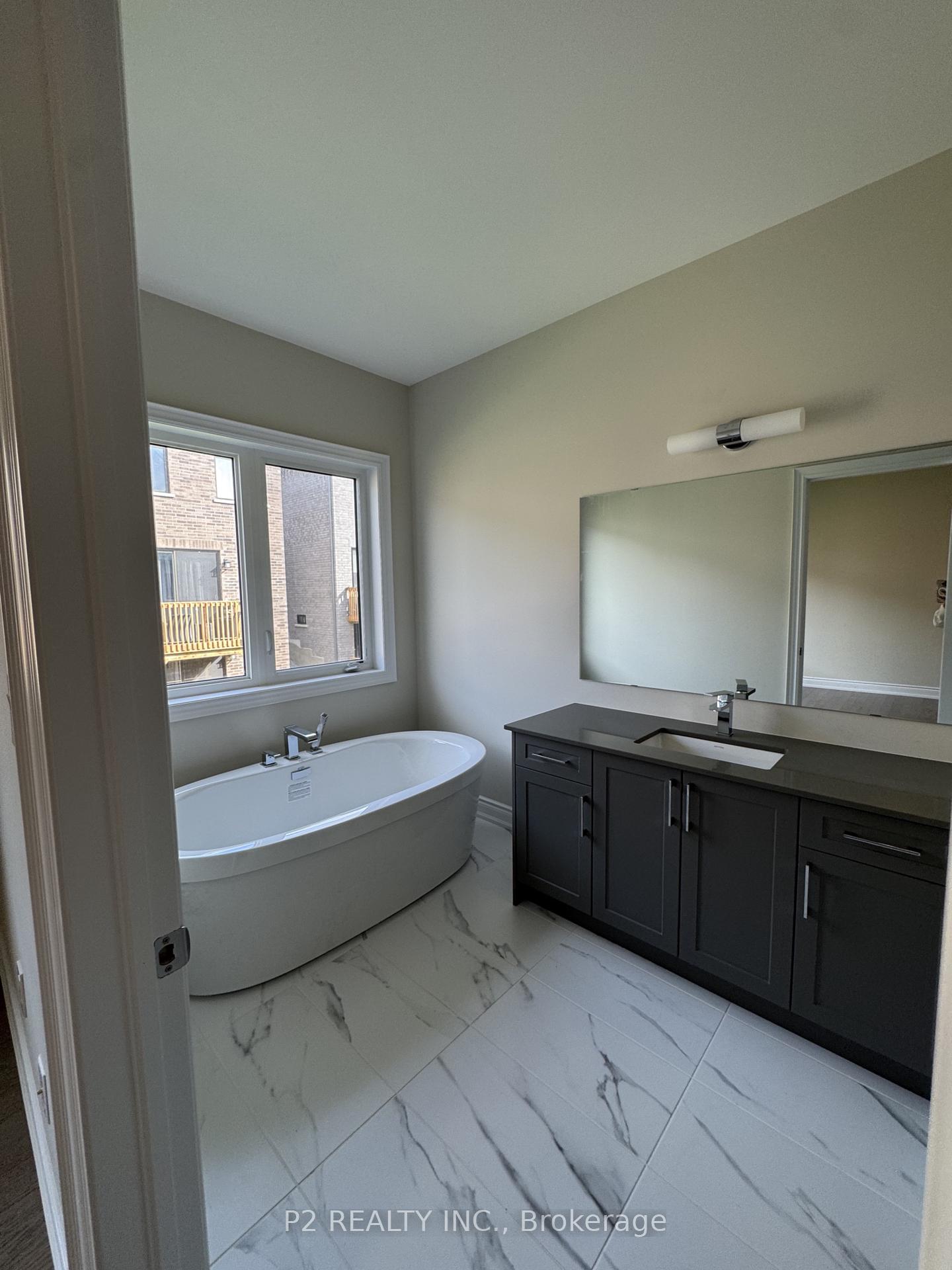 Photo 15 of 25 Bearberry Road, Springwater, Midhurst — HOMEH