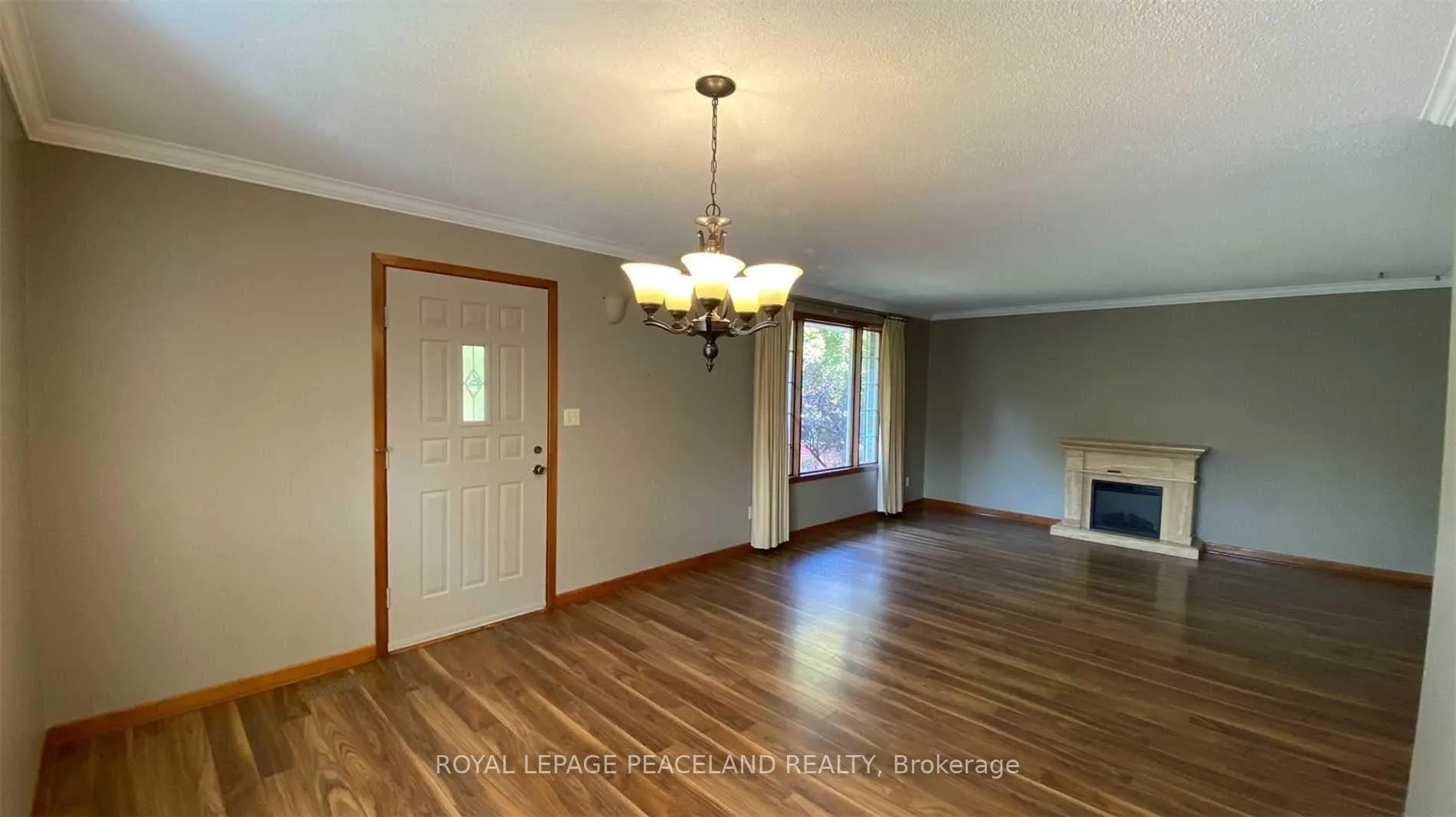 Photo 3 of 313 Main Street, St. Catharines, Martindale Pond — HOMEH
