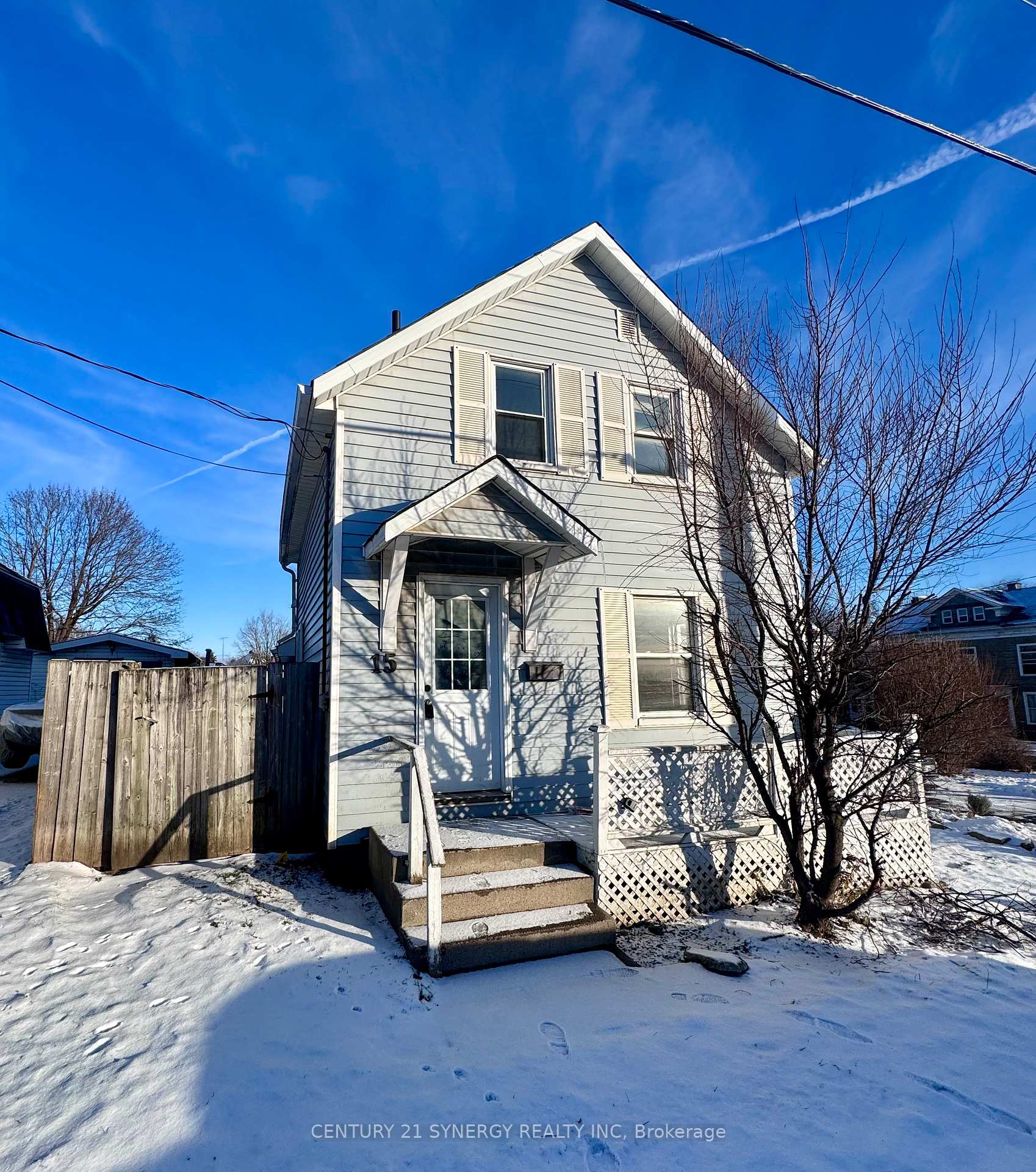 Photo 1 of 15 Bay Street S, Smiths Falls — HOMEH