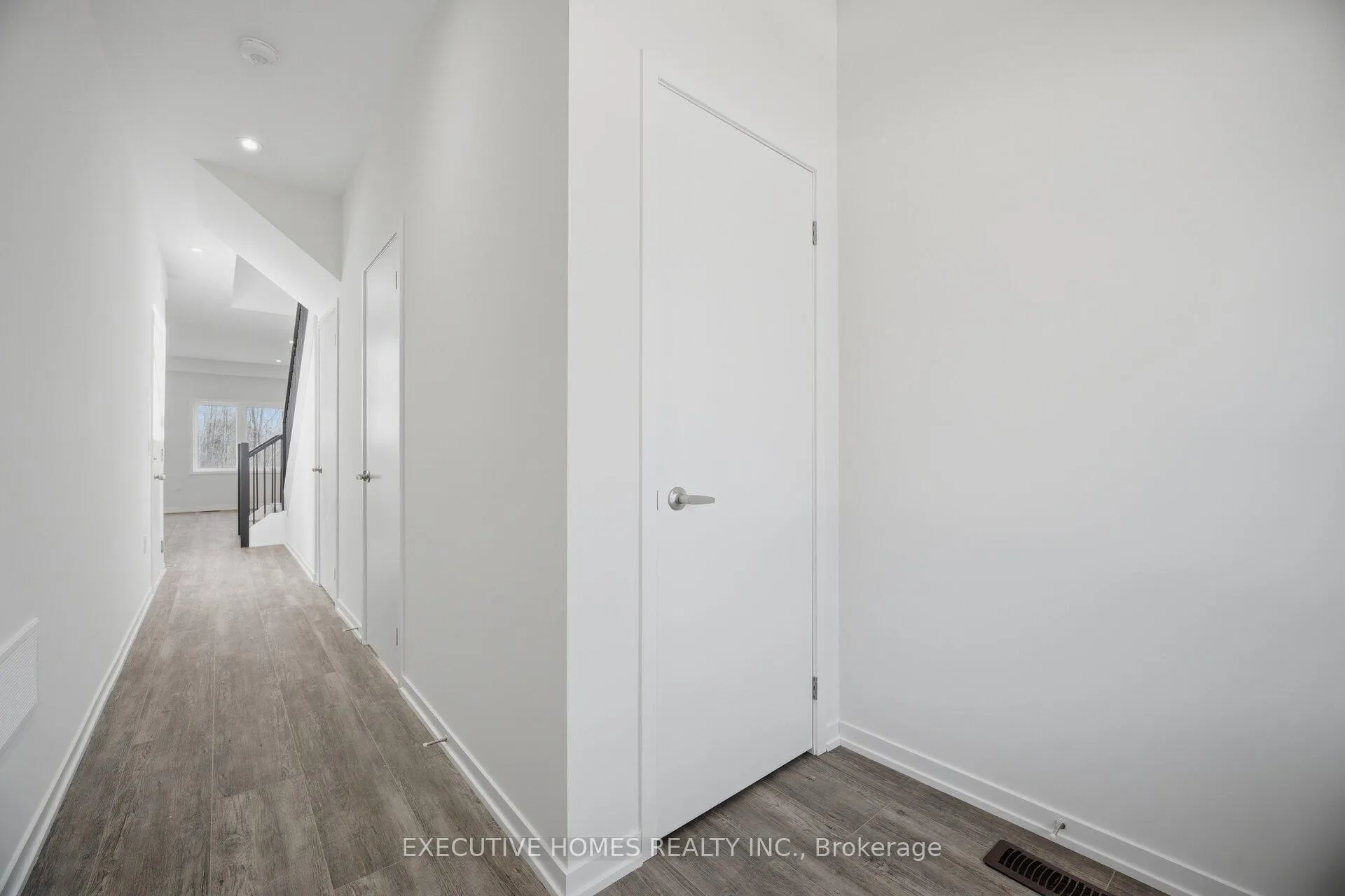 Photo 9 of 48 Aurora Common, Cambridge — HOMEH