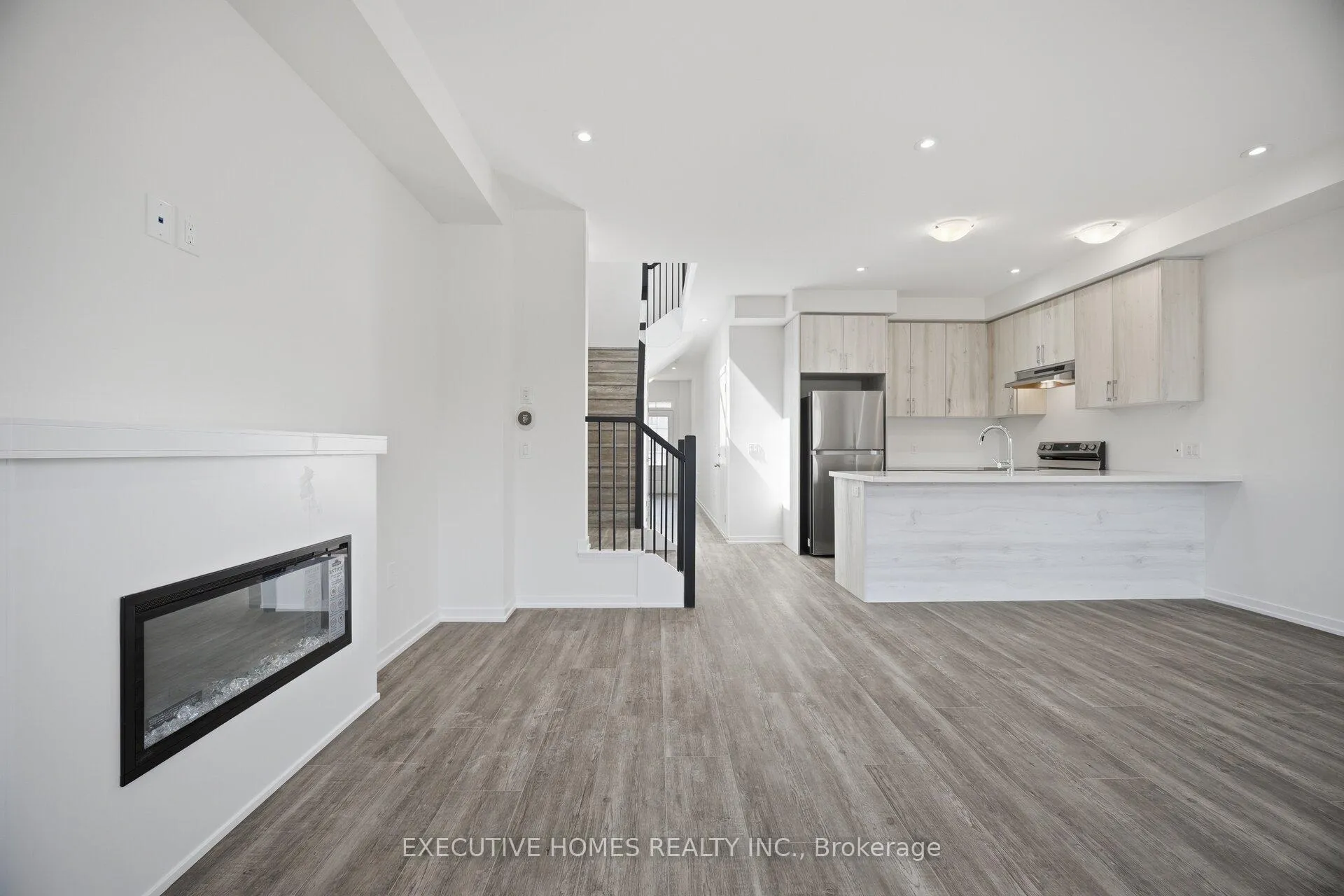 Photo 10 of 48 Aurora Common, Cambridge — HOMEH