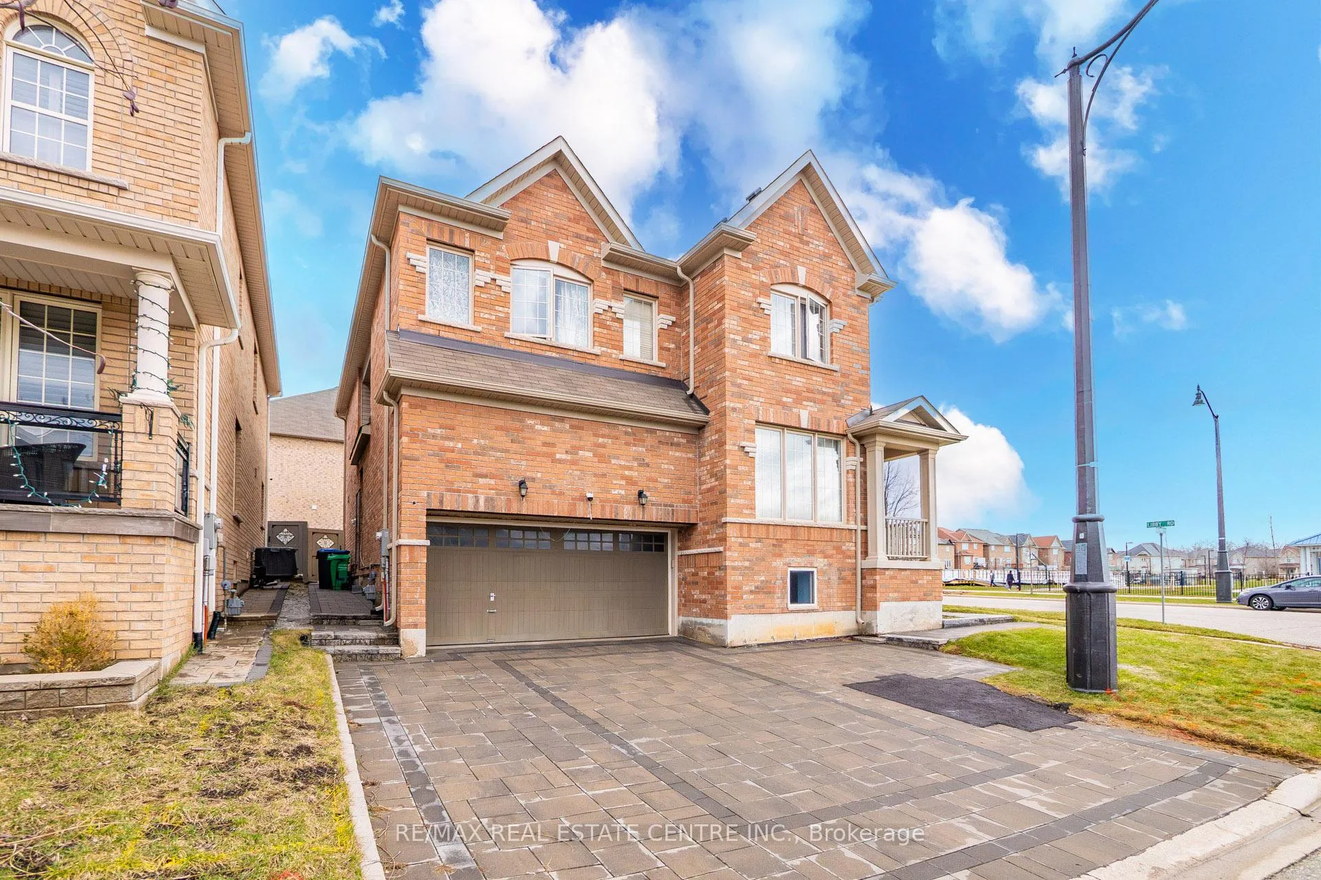 Photo 2 of 6 Libby Road, Brampton, Credit Valley — HOMEH