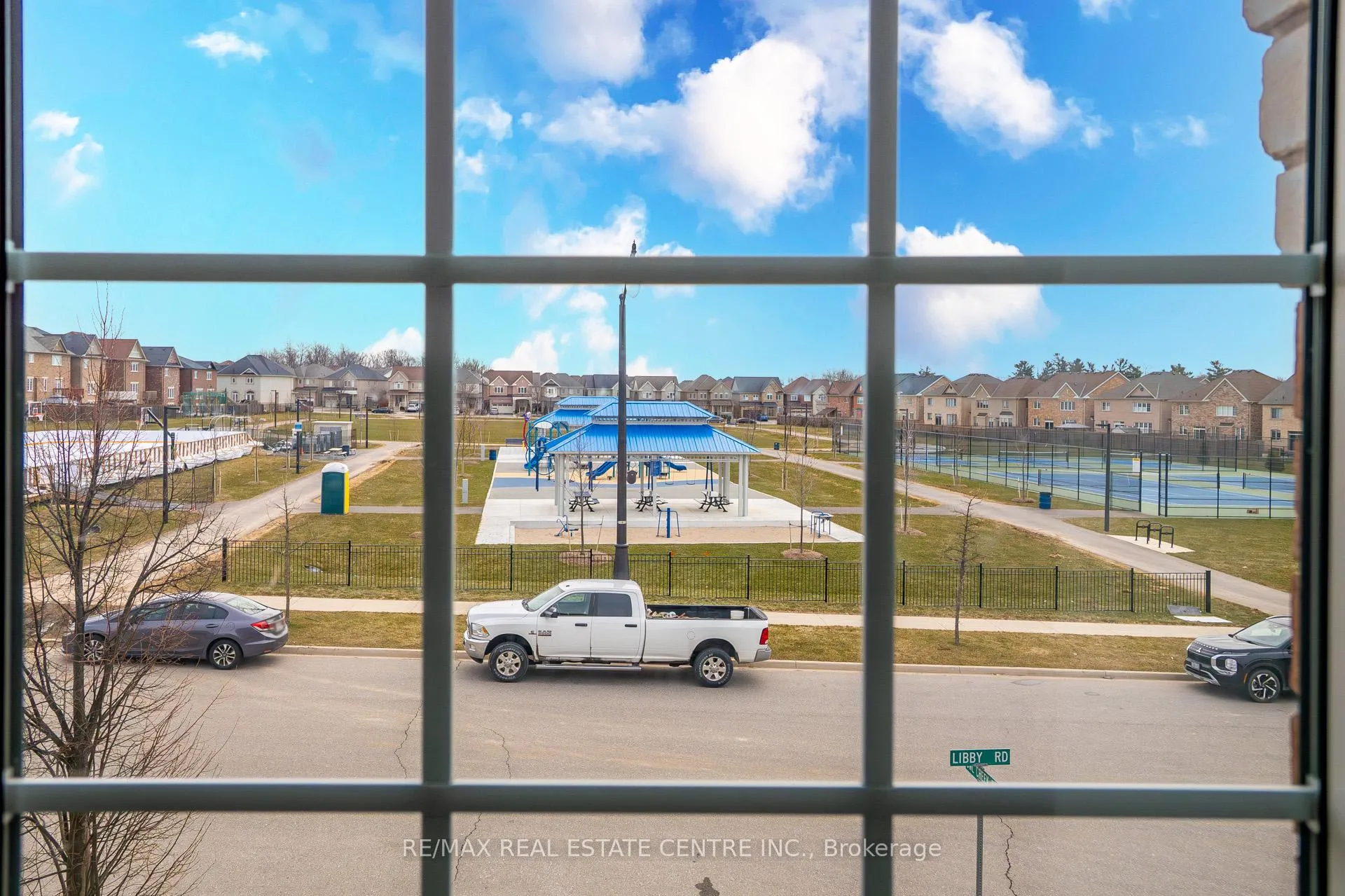 Photo 42 of 6 Libby Road, Brampton, Credit Valley — HOMEH
