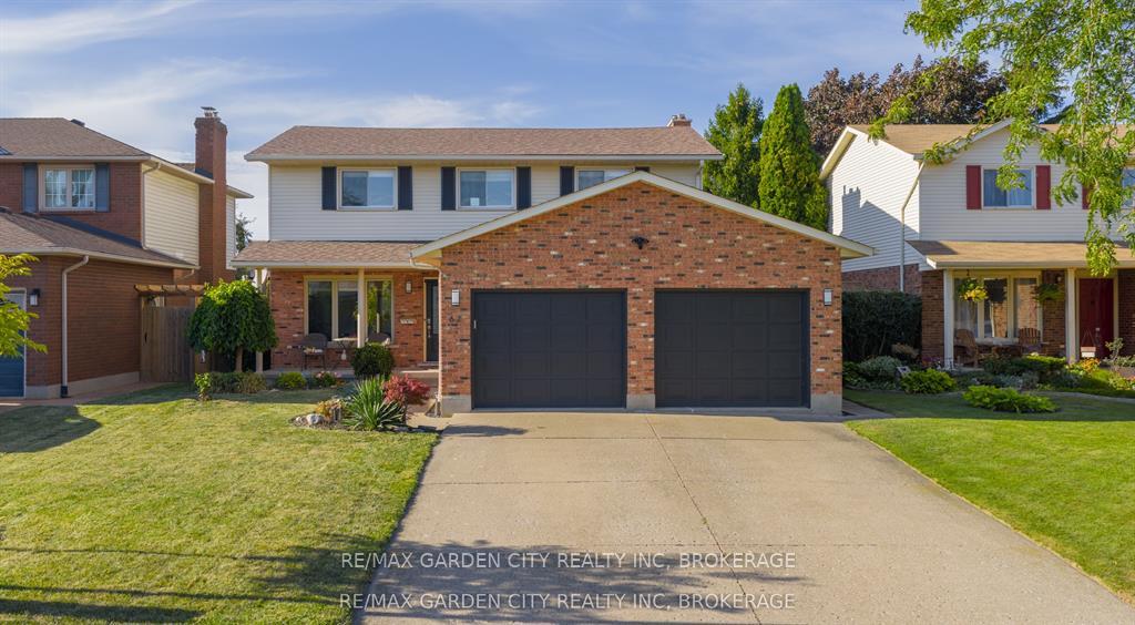 Photo 1 of 67 Chancery Circle, St. Catharines, Vine/Linwell — HOMEH