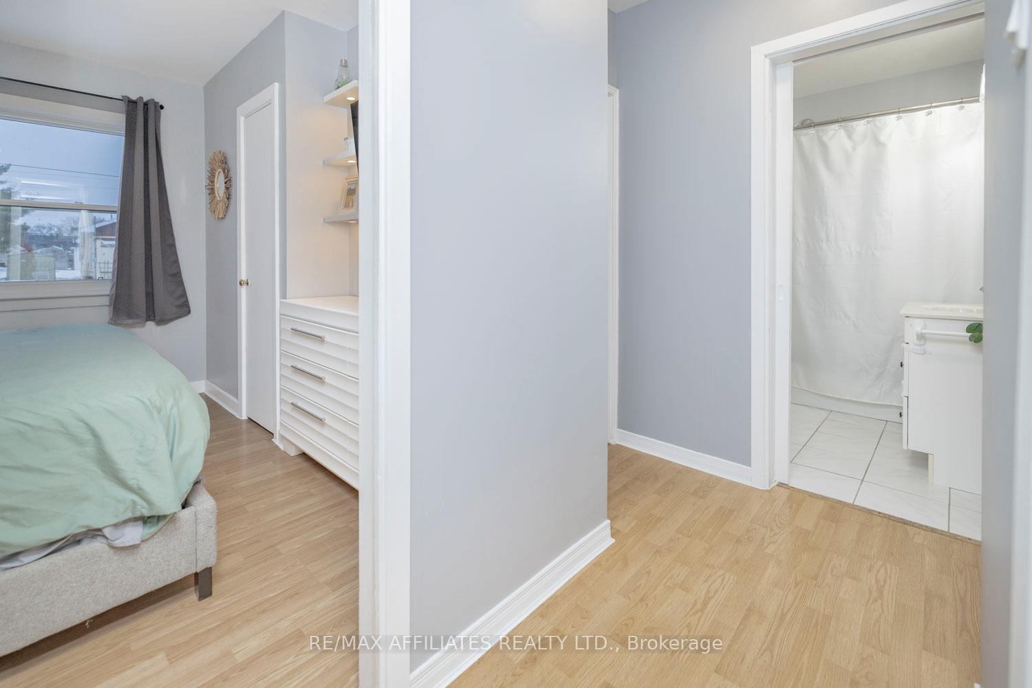 Photo 12 of 8 Mckenzie Avenue, Smiths Falls — HOMEH