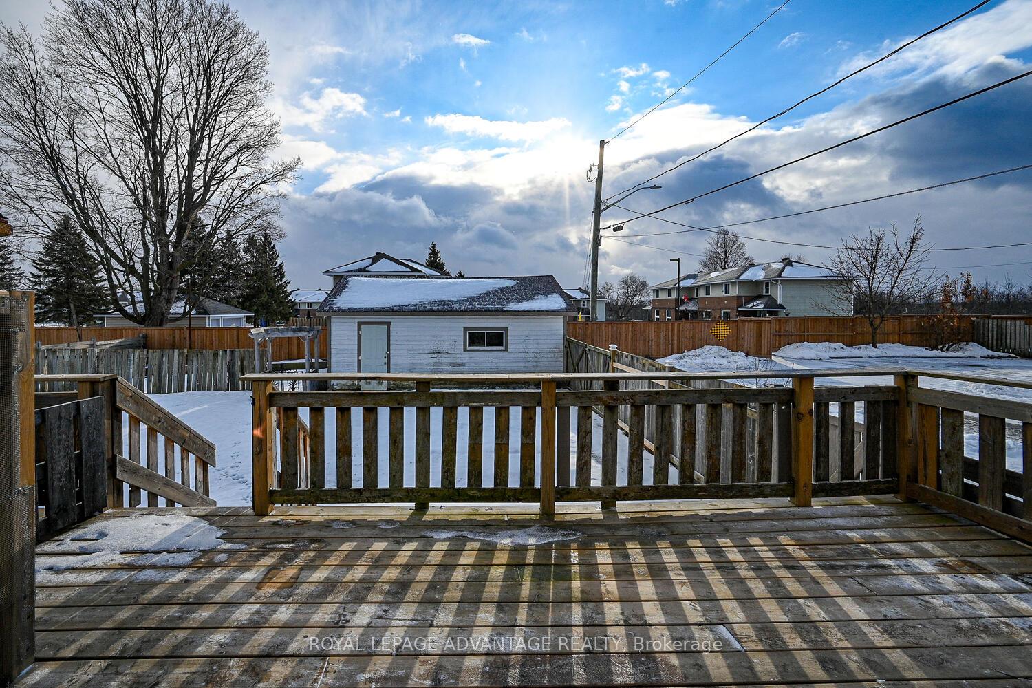 Photo 28 of 15 Thomas Street, Smiths Falls — HOMEH