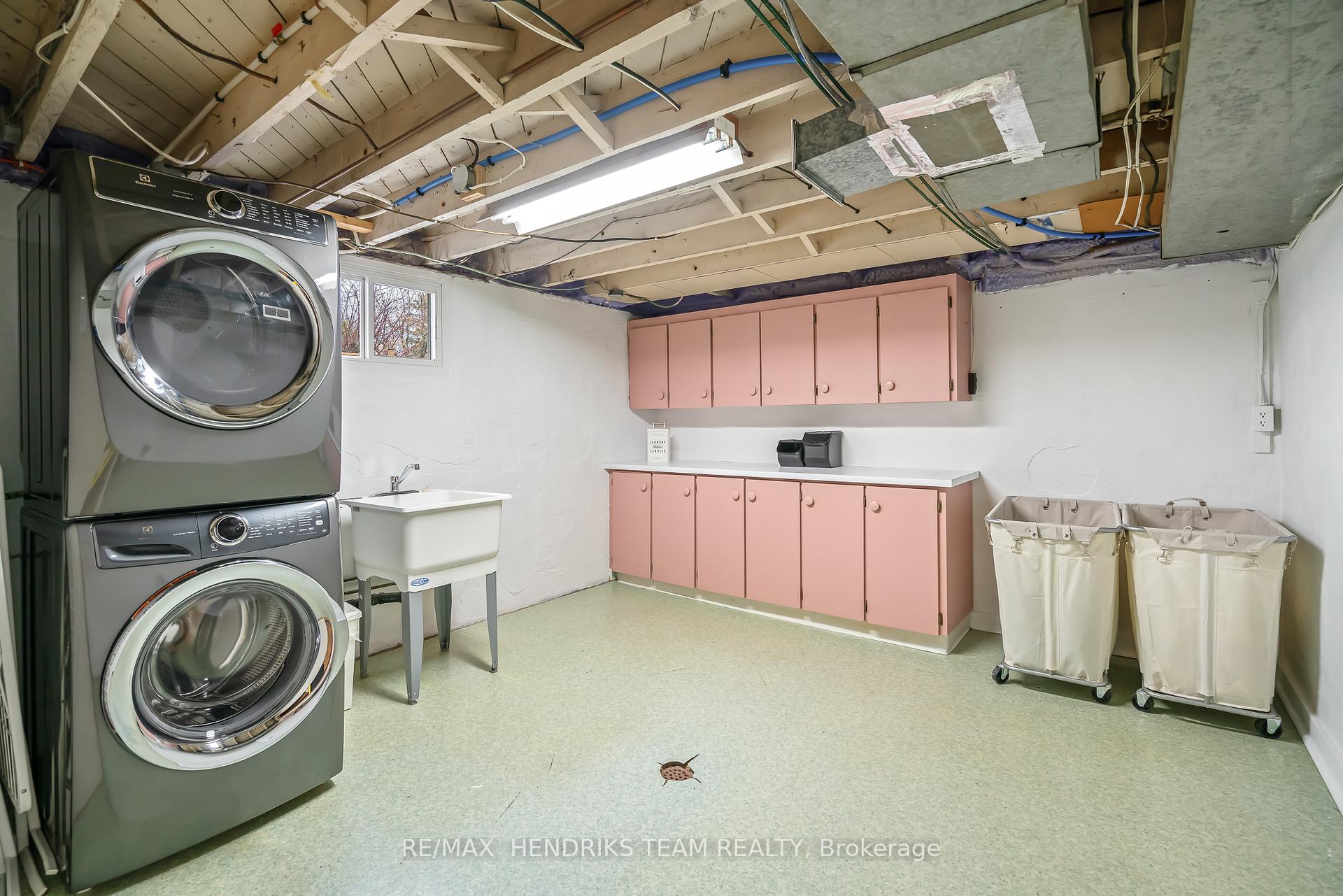 Photo 30 of 12 Duncan Drive, St. Catharines, Vine/Linwell — HOMEH