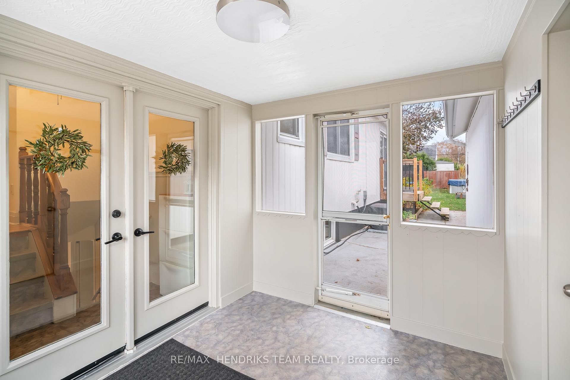 Photo 31 of 12 Duncan Drive, St. Catharines, Vine/Linwell — HOMEH