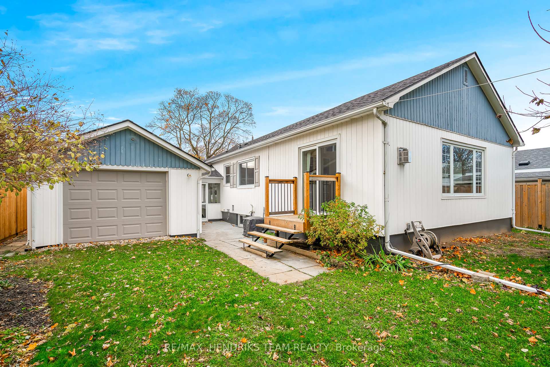 Photo 35 of 12 Duncan Drive, St. Catharines, Vine/Linwell — HOMEH
