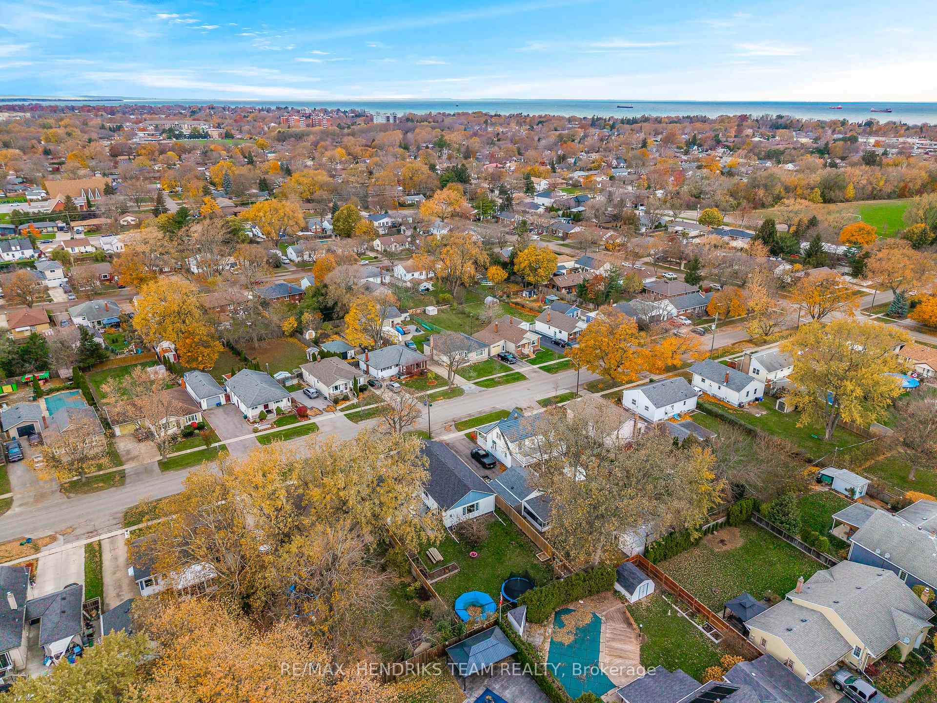Photo 41 of 12 Duncan Drive, St. Catharines, Vine/Linwell — HOMEH