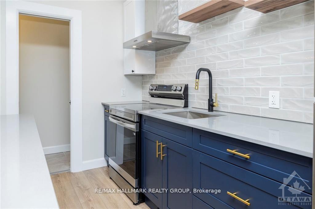 Photo 14 of 11 Kent Street, Smiths Falls — HOMEH