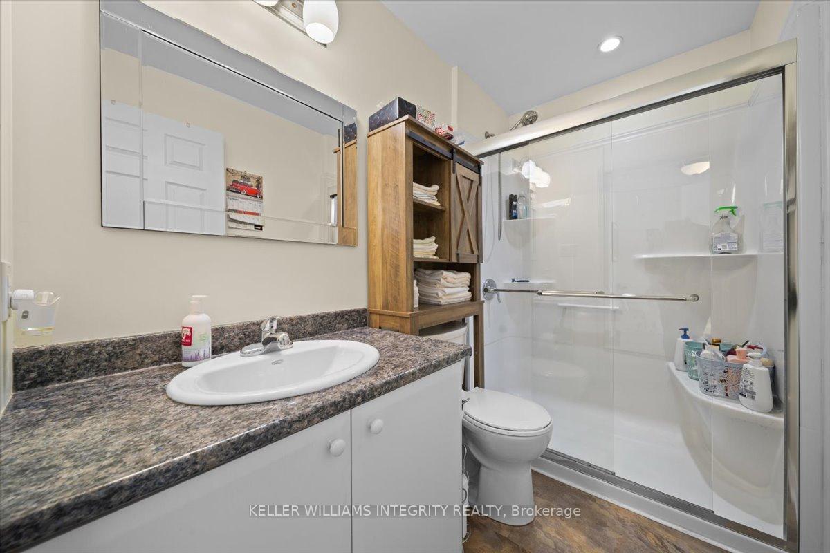 Photo 7 of 42 Code Crescent, Smiths Falls — HOMEH