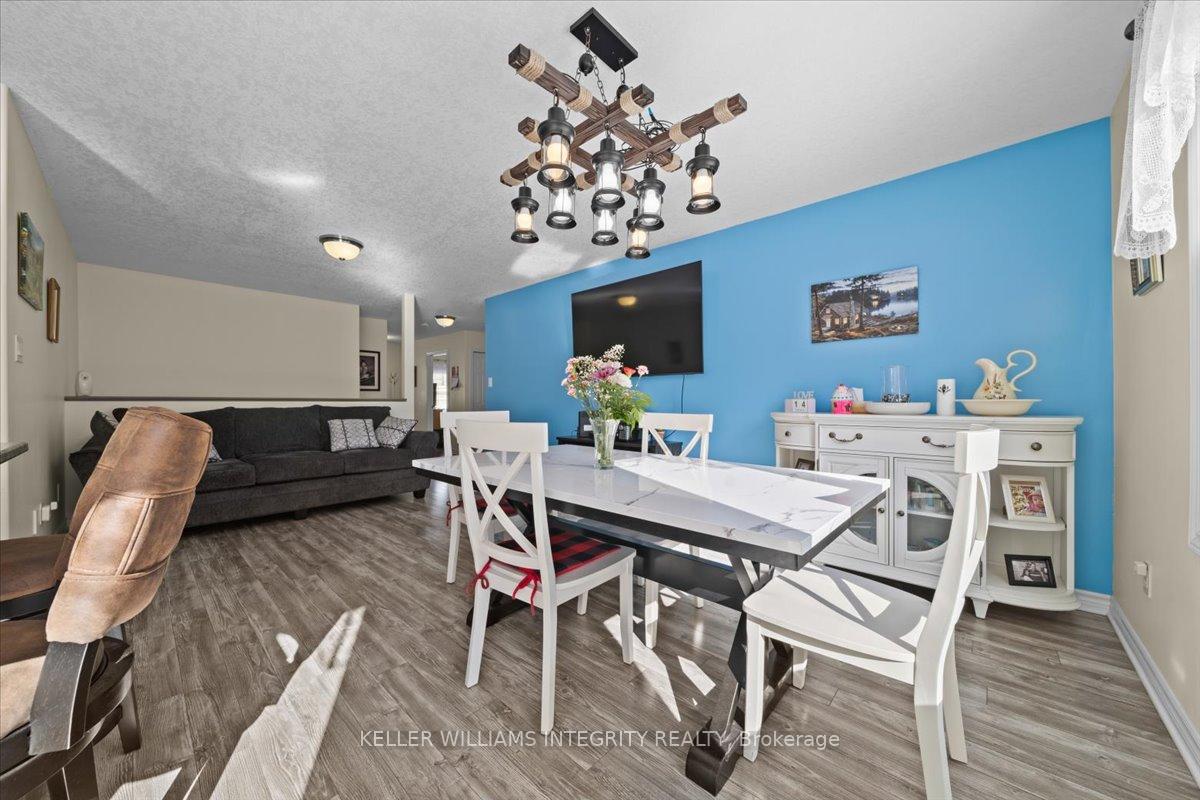 Photo 16 of 42 Code Crescent, Smiths Falls — HOMEH
