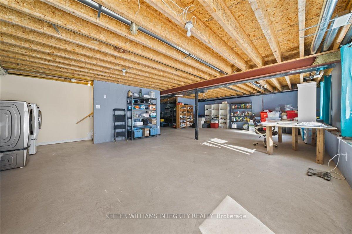 Photo 26 of 42 Code Crescent, Smiths Falls — HOMEH