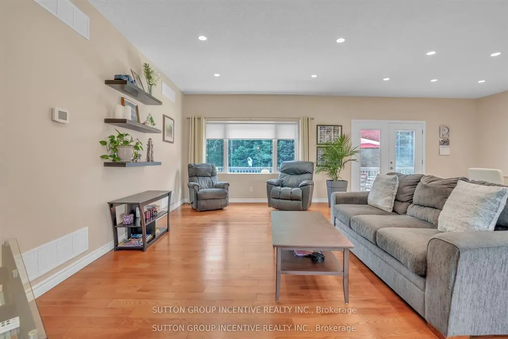 Photo 19 of 13895 County Rd 27, Springwater, Rural Springwater — HOMEH