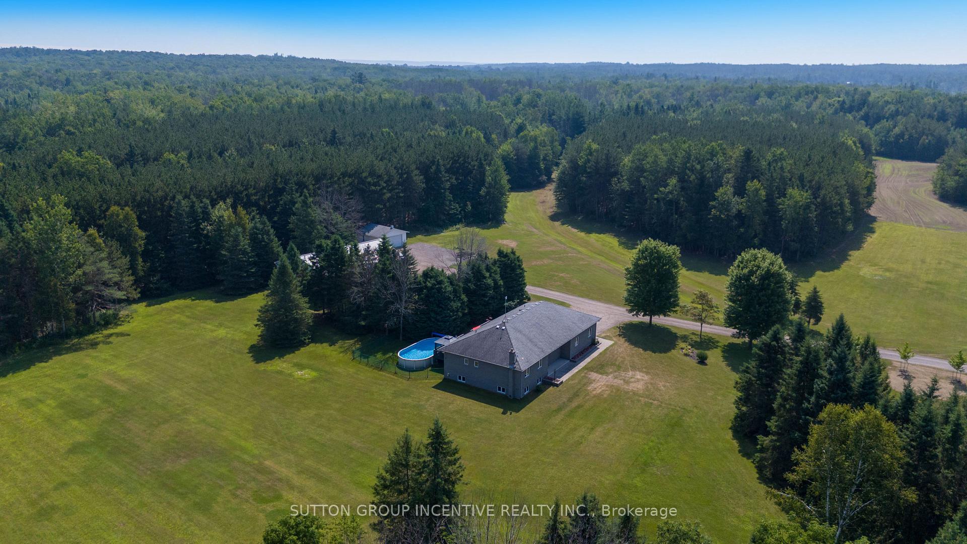 Front of 13895 County Rd 27
