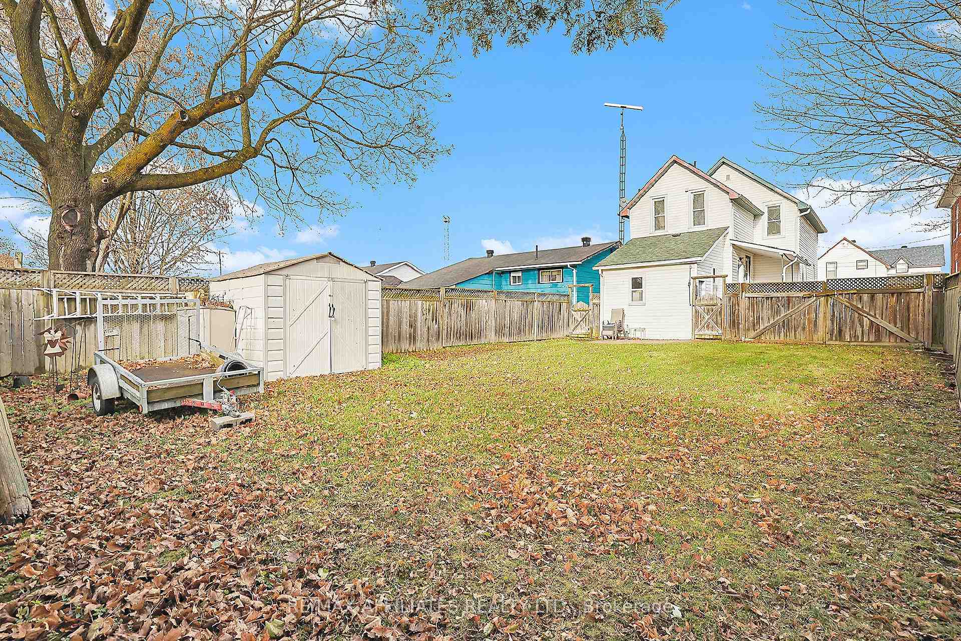Photo 24 of 15 Robina Avenue N, Smiths Falls — HOMEH