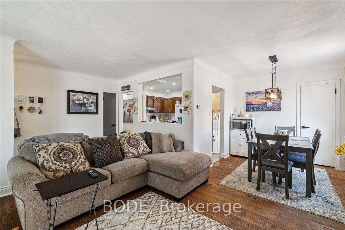 Photo 12 of 243 Scott Street, St. Catharines, Lakeport — HOMEH