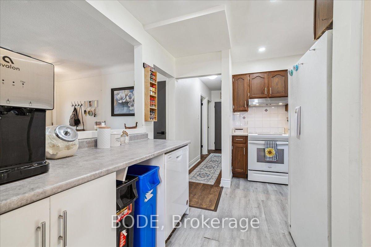 Photo 17 of 243 Scott Street, St. Catharines, Lakeport — HOMEH