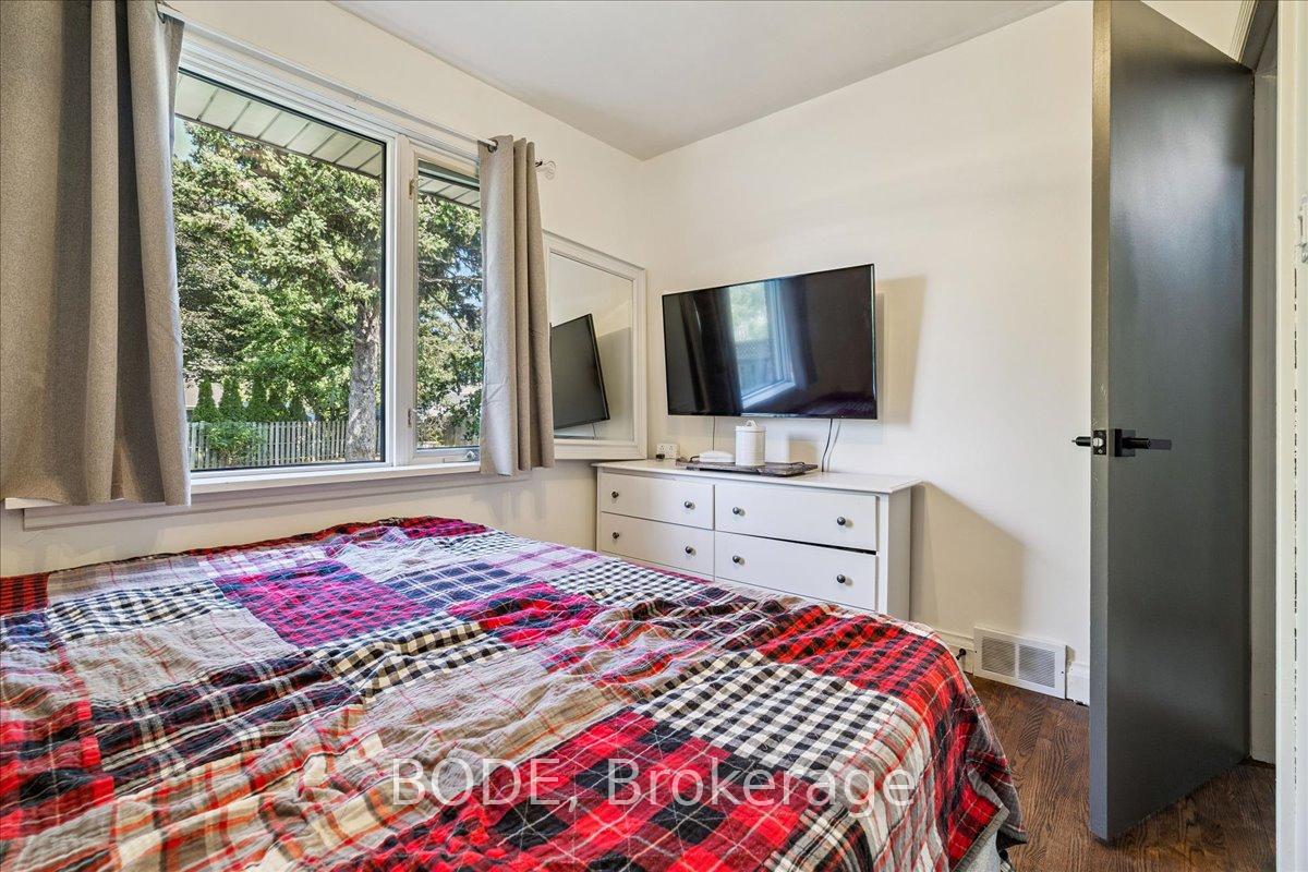 Photo 21 of 243 Scott Street, St. Catharines, Lakeport — HOMEH