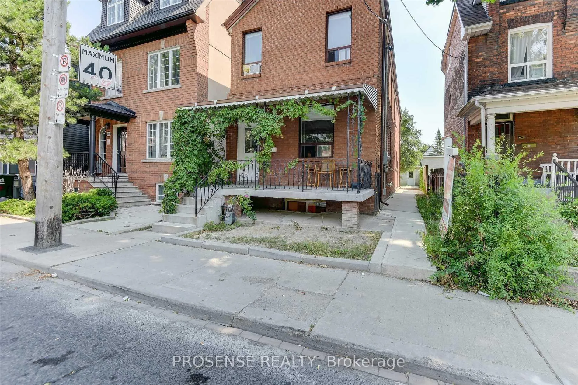 Photo 8 of 611 Ossington (Basement) Avenue E, Toronto, Palmerston-Little Italy — HOMEH