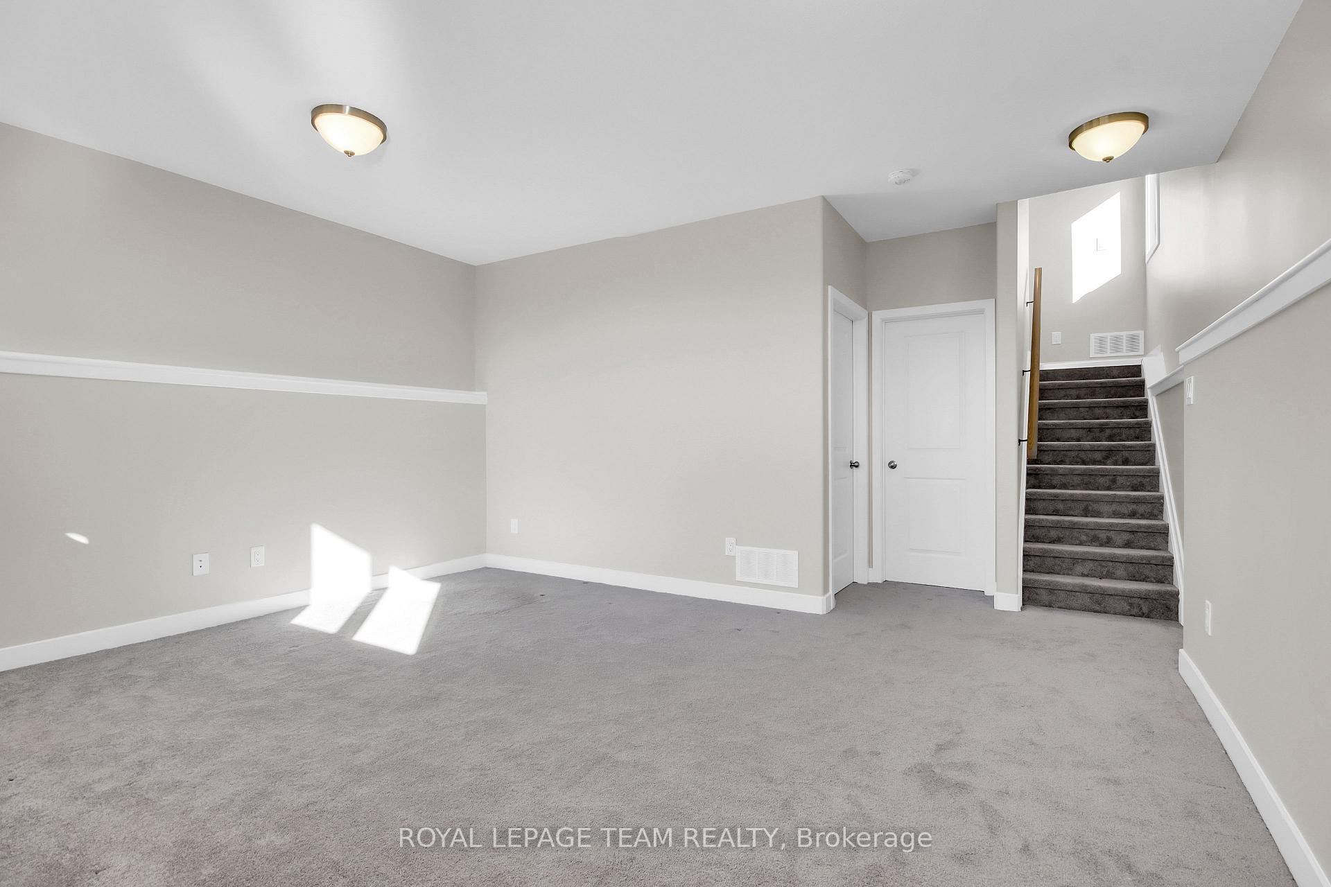 Photo 24 of 34 Staples Boulevard W, Smiths Falls — HOMEH
