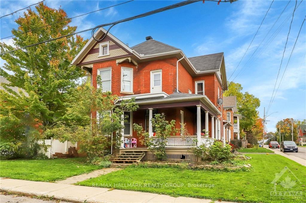 Front of 11 Glen Avenue