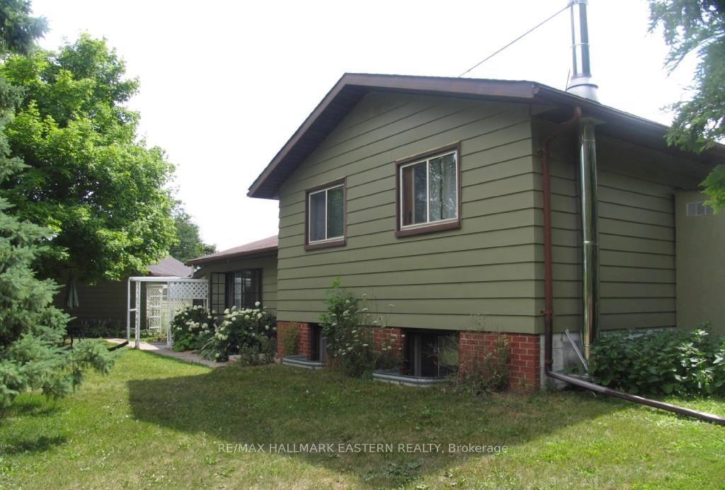 Photo 23 of 1846 Seventh Line, Selwyn — HOMEH