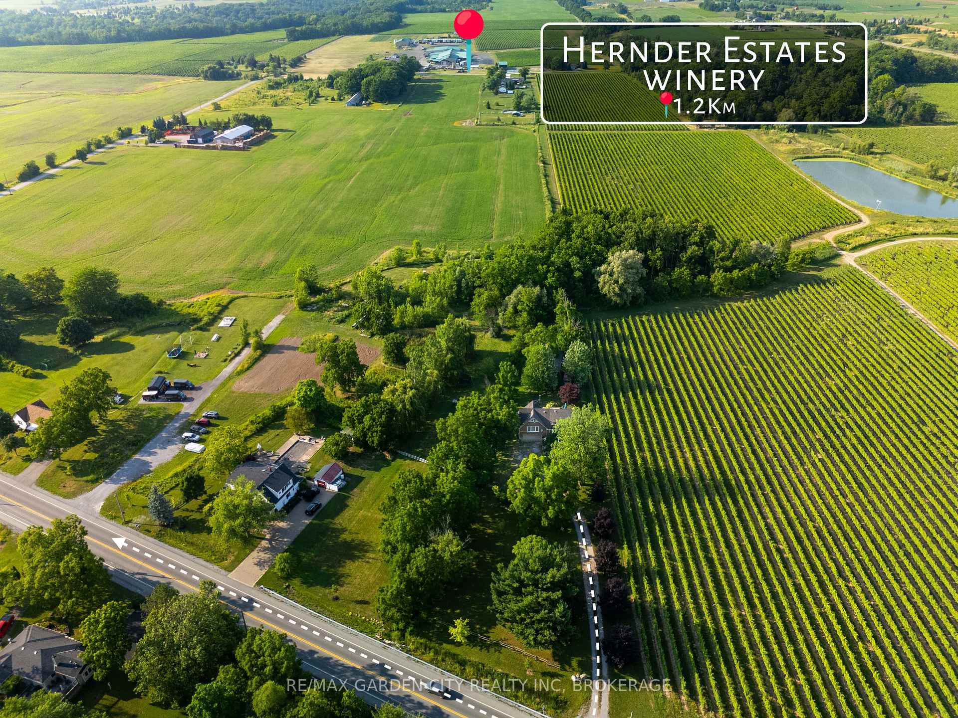 Photo 4 of 1571 Pelham Road, St. Catharines, Rural Eighth — HOMEH