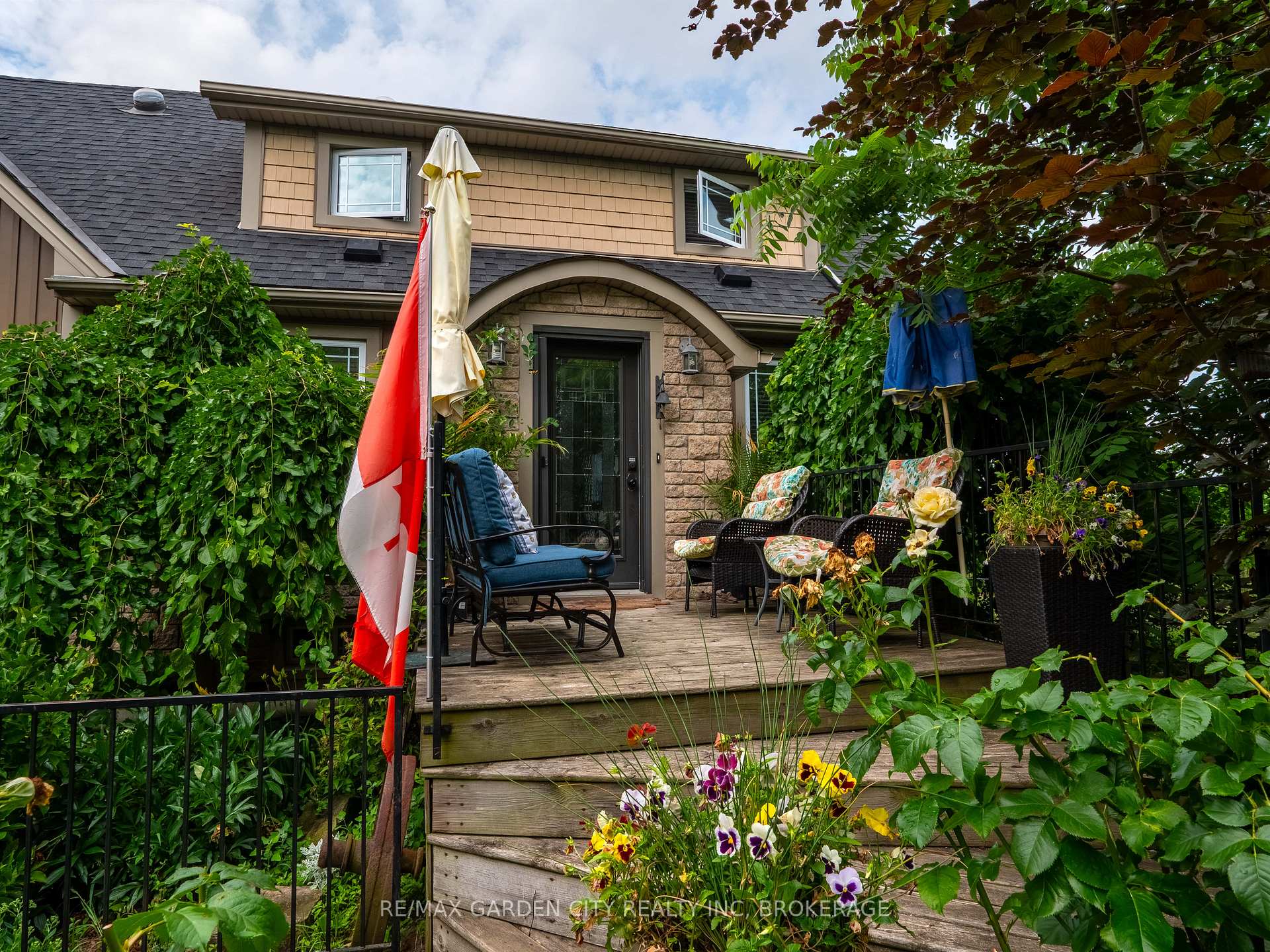 Photo 12 of 1571 Pelham Road, St. Catharines, Rural Eighth — HOMEH