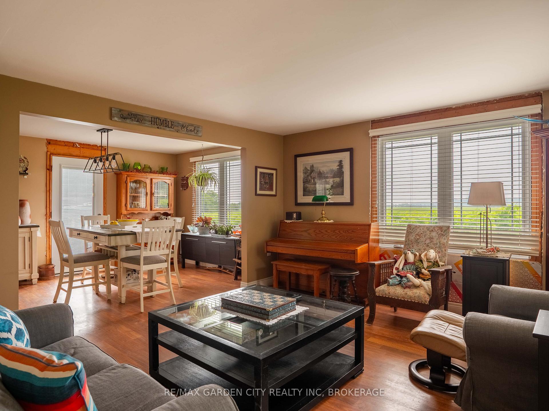Photo 14 of 1571 Pelham Road, St. Catharines, Rural Eighth — HOMEH