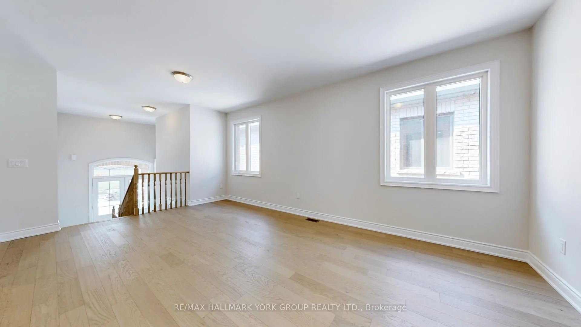 Photo 6 of 2966 Monarch Drive, Orillia — HOMEH