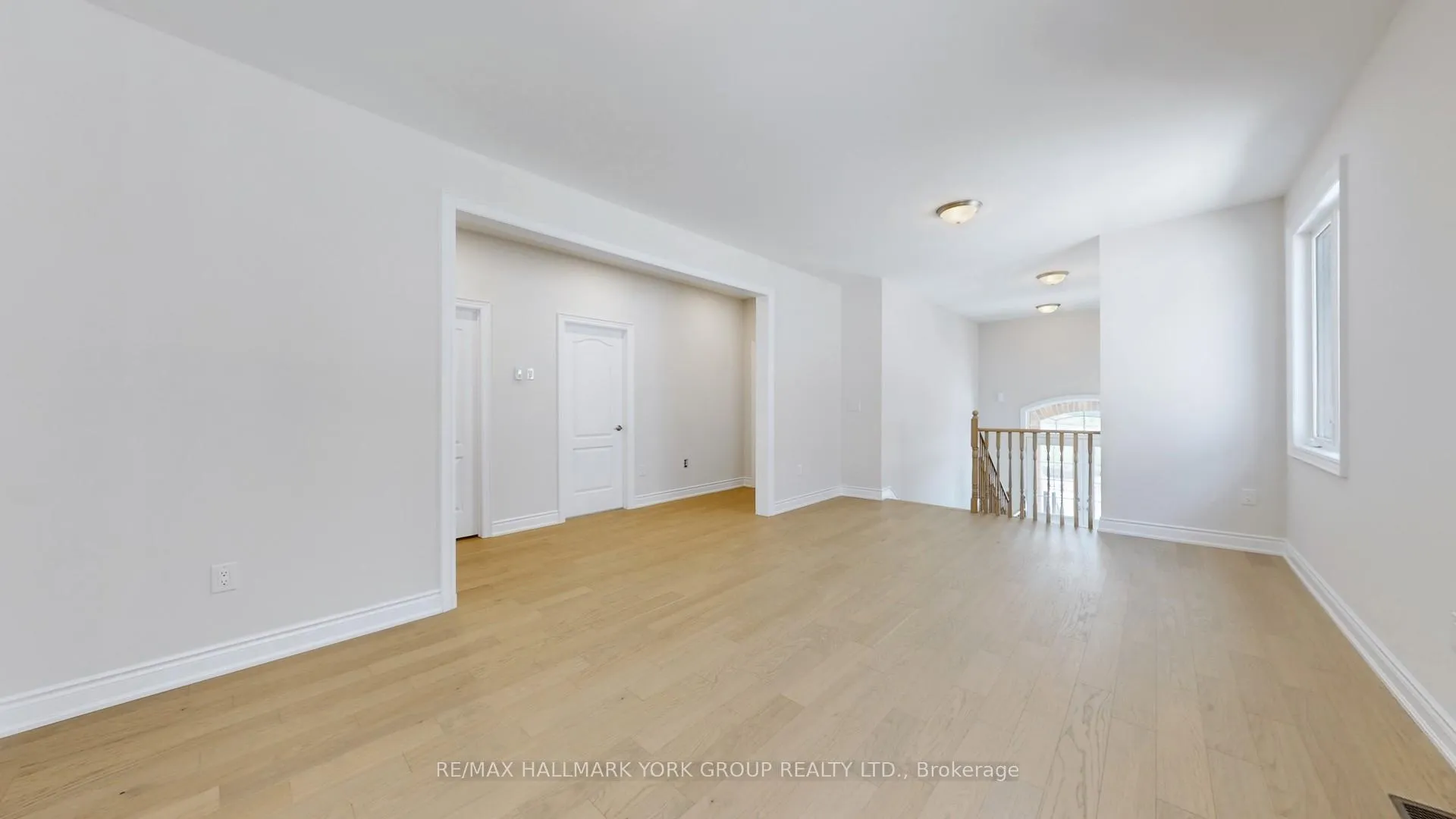 Photo 7 of 2966 Monarch Drive, Orillia — HOMEH