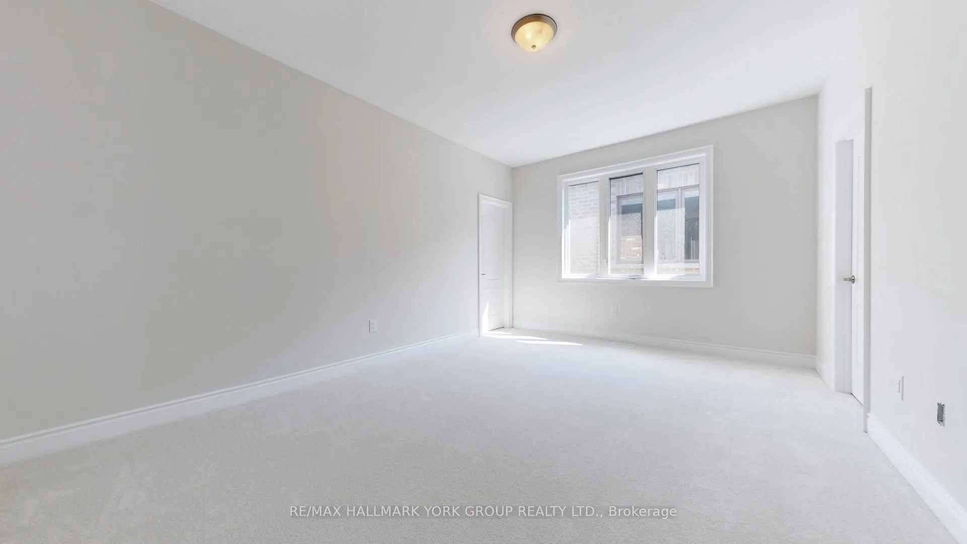 Photo 24 of 2966 Monarch Drive, Orillia — HOMEH