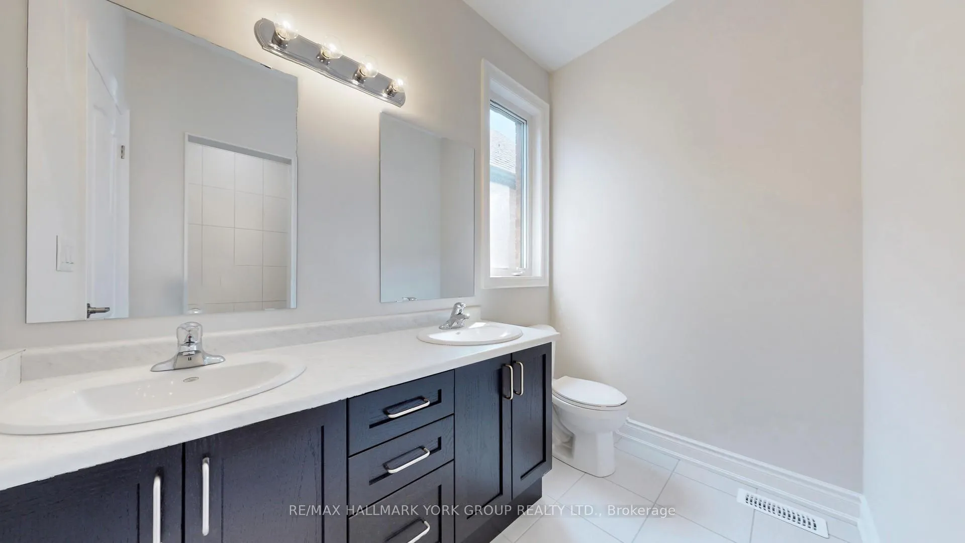 Photo 26 of 2966 Monarch Drive, Orillia — HOMEH