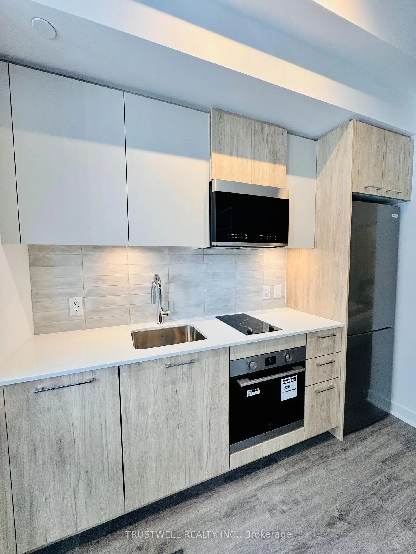 Photo 5 of Unit 330, 30 Dreamers Way, Toronto, Regent Park — HOMEH