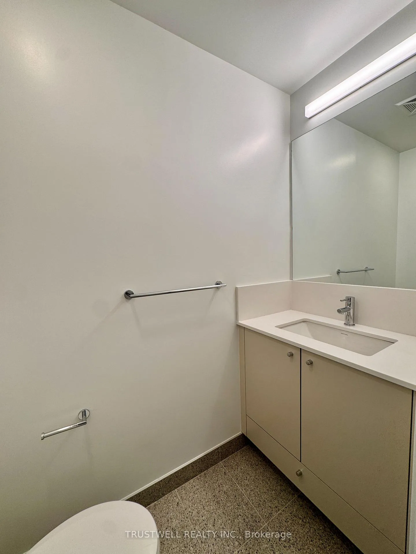 Photo 9 of Unit 330, 30 Dreamers Way, Toronto, Regent Park — HOMEH