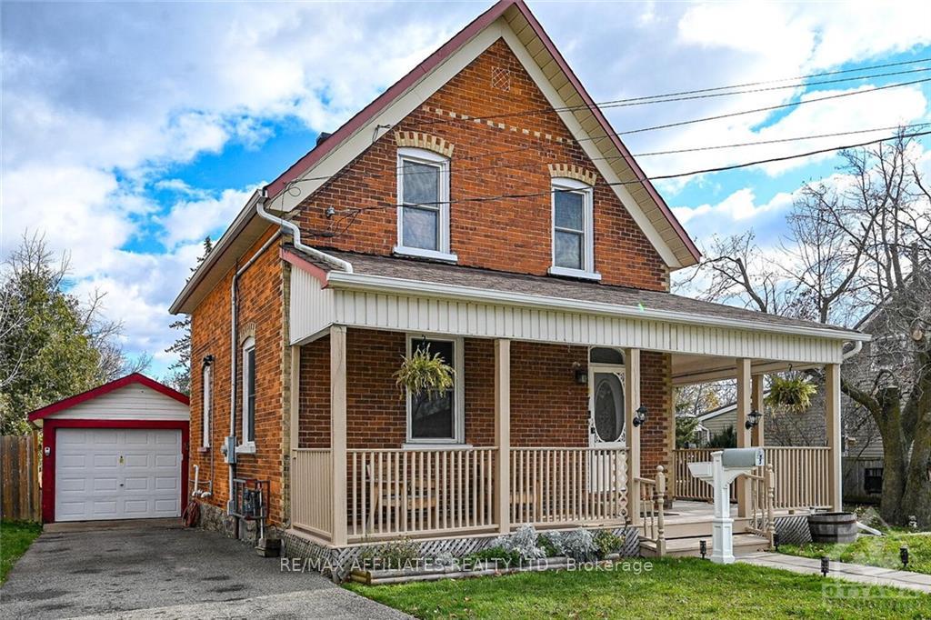 Photo 1 of 7 Lavinia Street, Smiths Falls — HOMEH