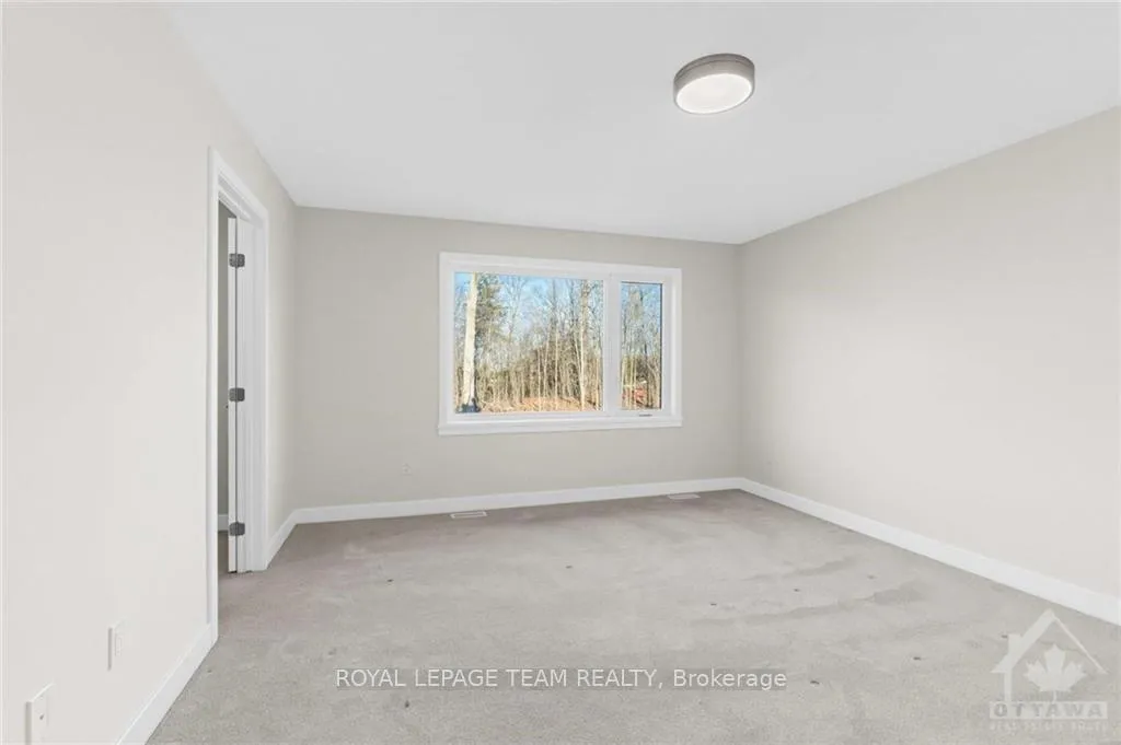 Photo 23 of 305 Wood Avenue, Smiths Falls — HOMEH