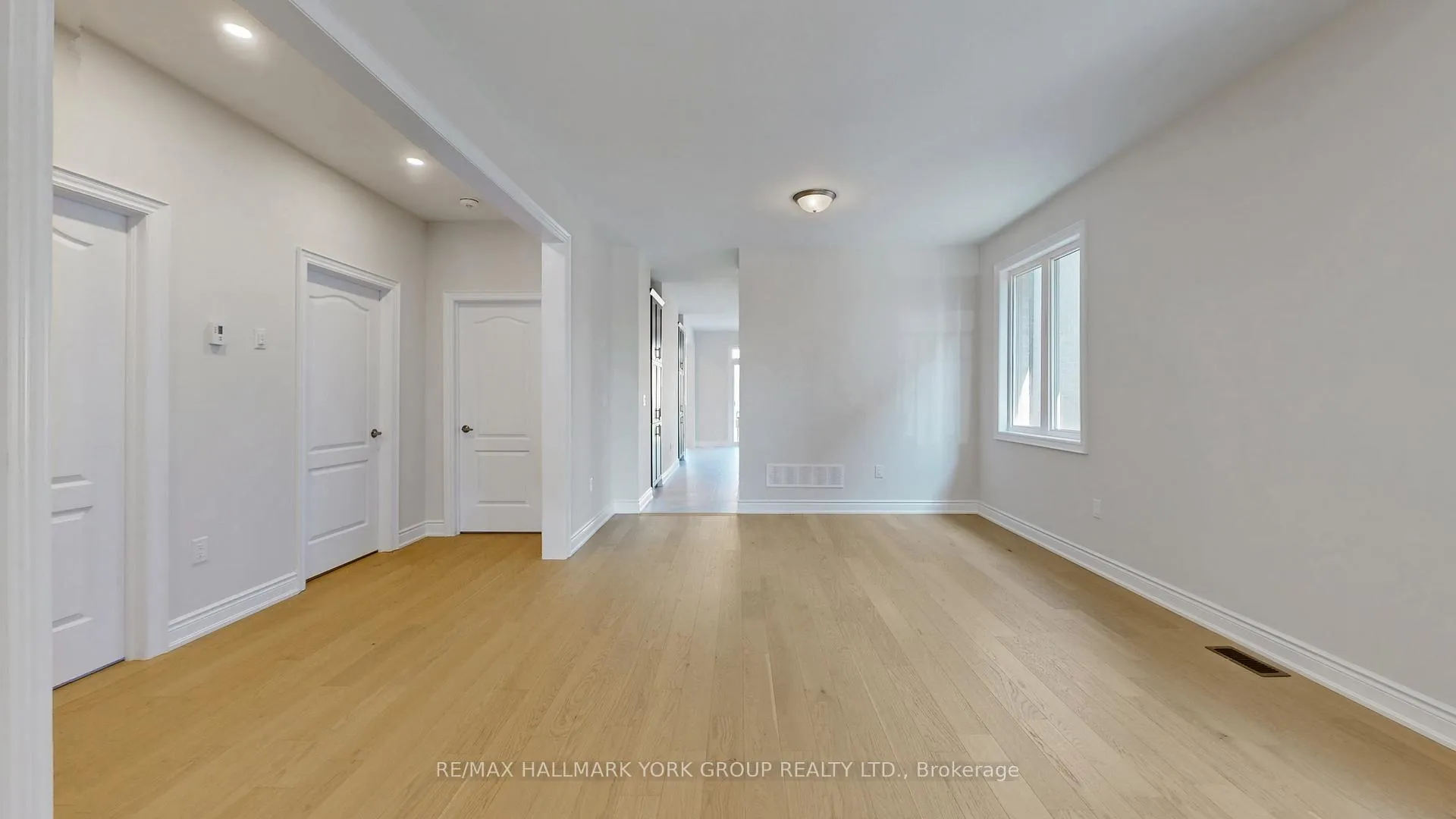 Photo 6 of 2968 Monarch Drive, Orillia — HOMEH