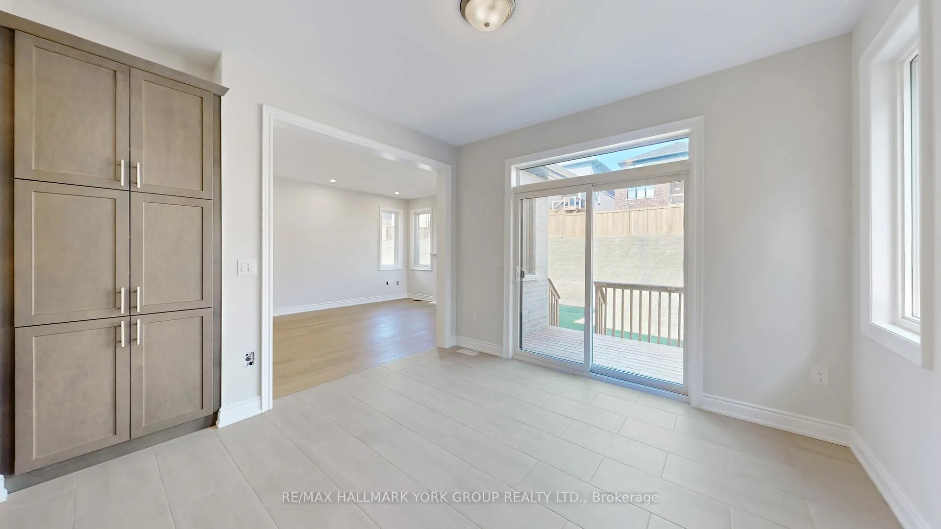 Photo 17 of 2968 Monarch Drive, Orillia — HOMEH