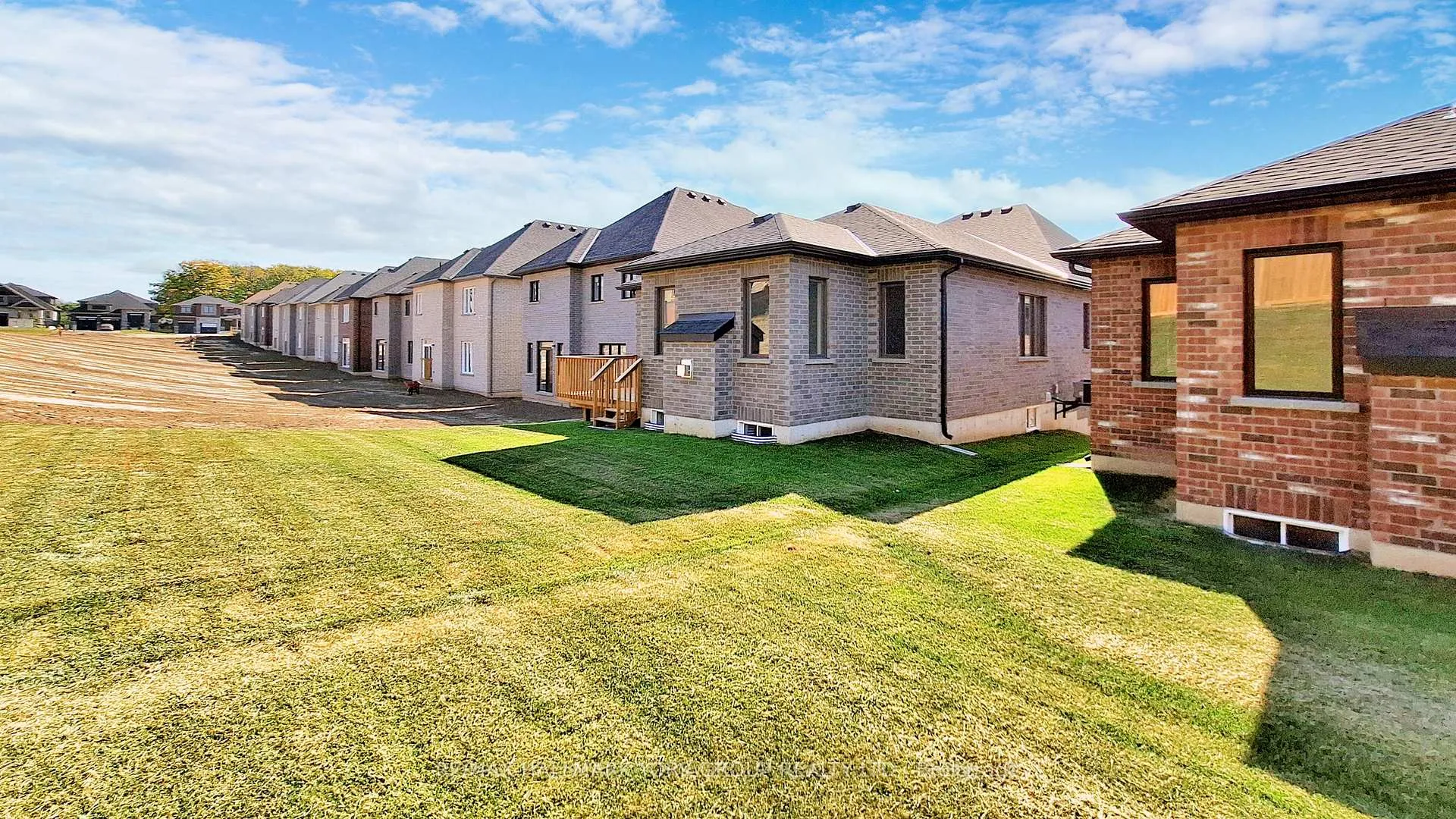 Photo 25 of 2968 Monarch Drive, Orillia — HOMEH