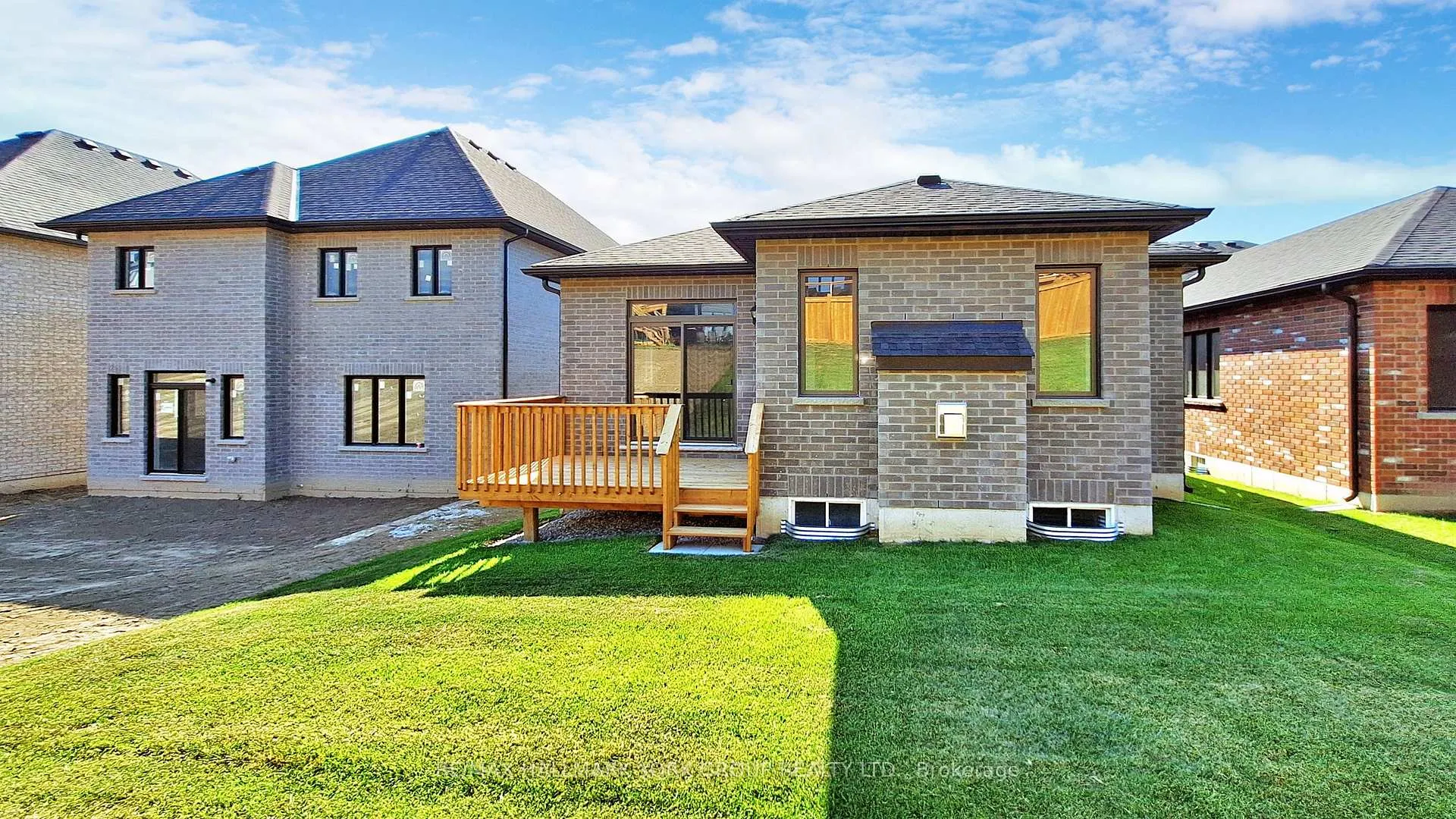 Photo 26 of 2968 Monarch Drive, Orillia — HOMEH